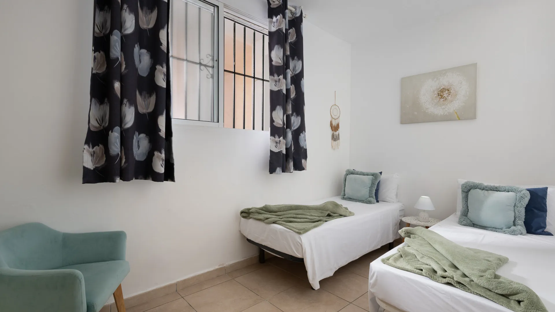 Apartment for sale in Riviera del Sol with 3 bedrooms