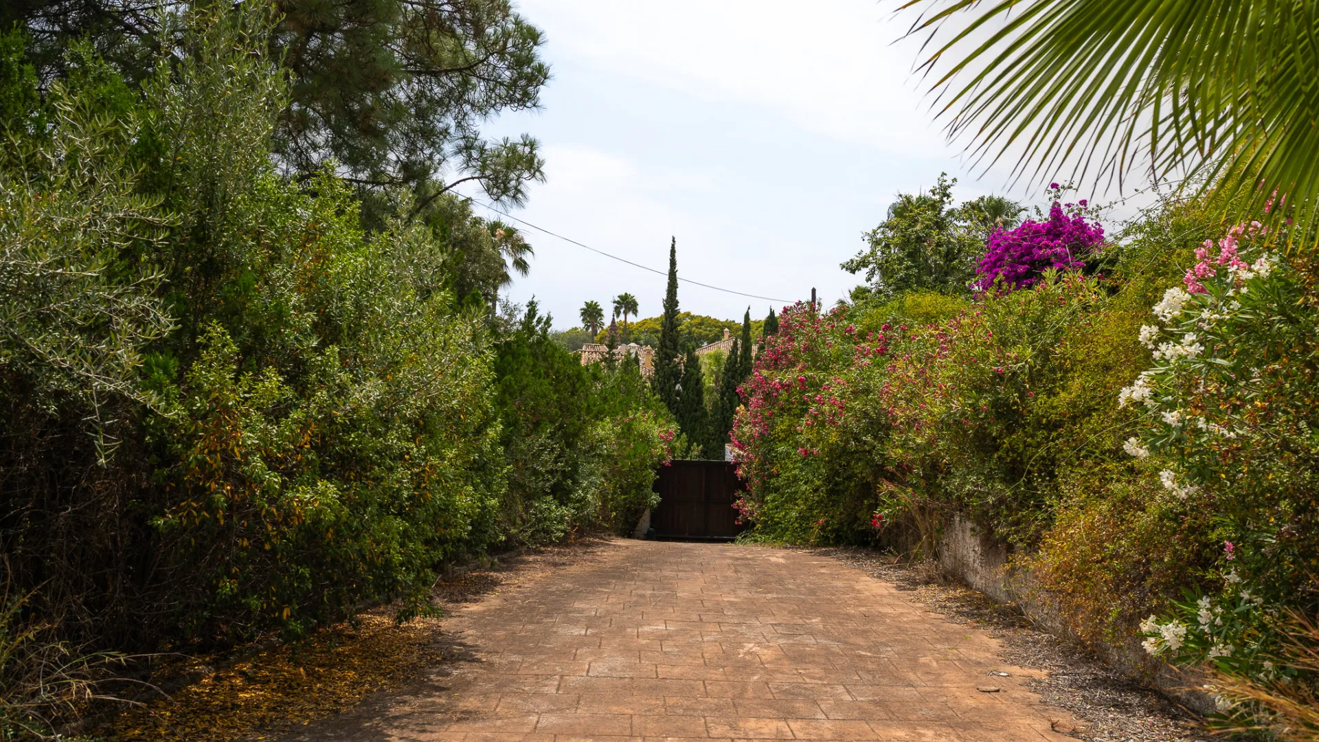 For sale villa in Don Miguel with 9 bedrooms