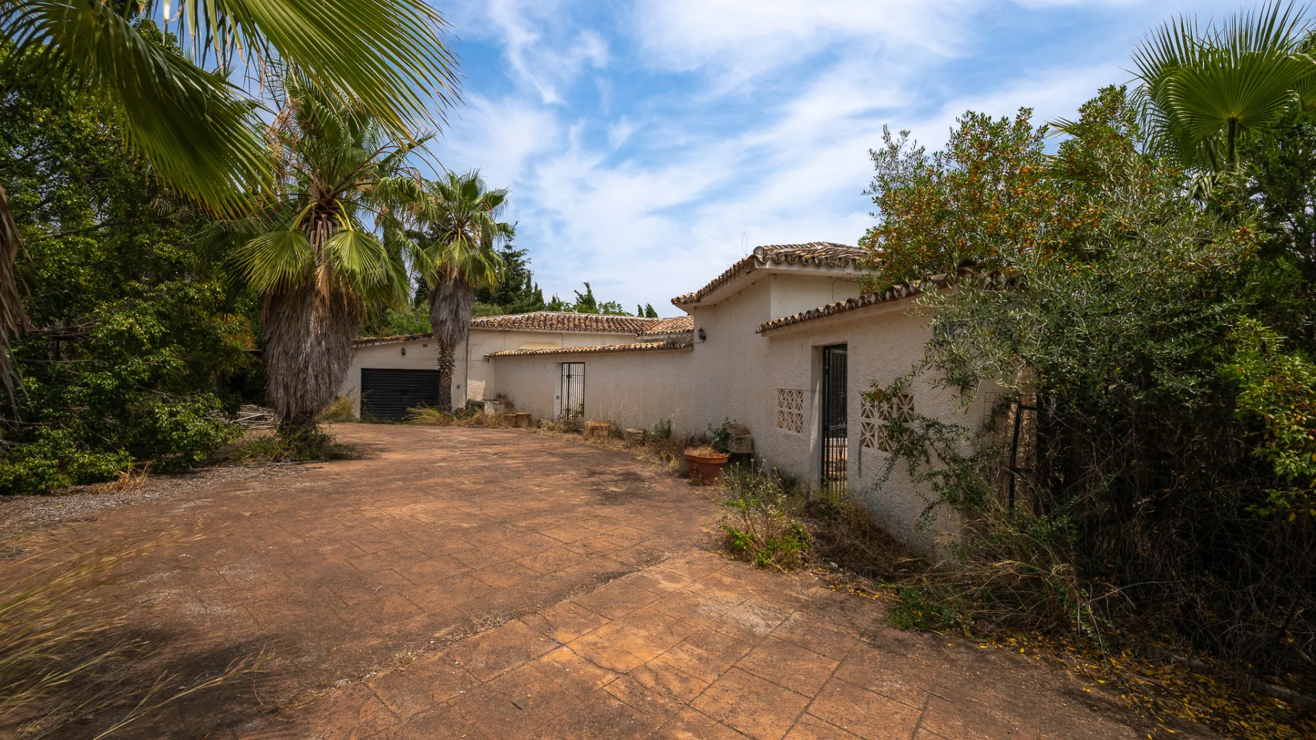 For sale villa in Don Miguel with 9 bedrooms