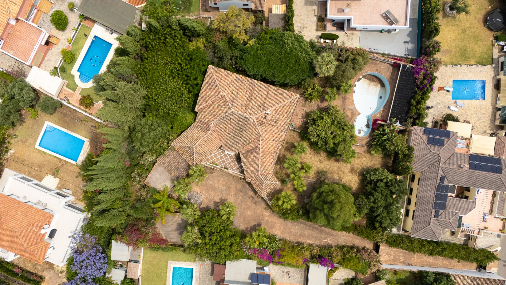 For sale villa in Don Miguel with 9 bedrooms