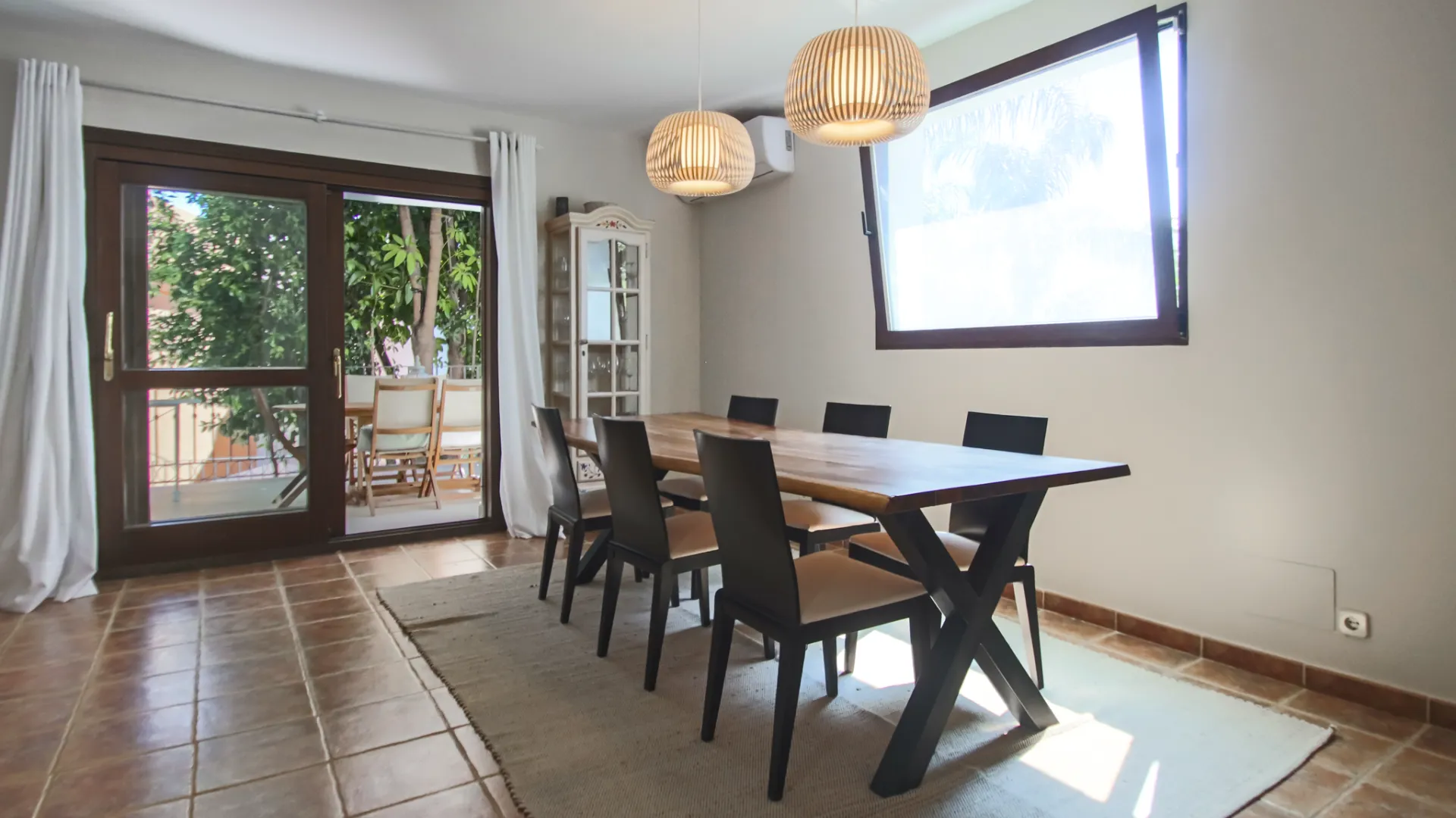 4 bedrooms semi detached house for sale in El Paraiso