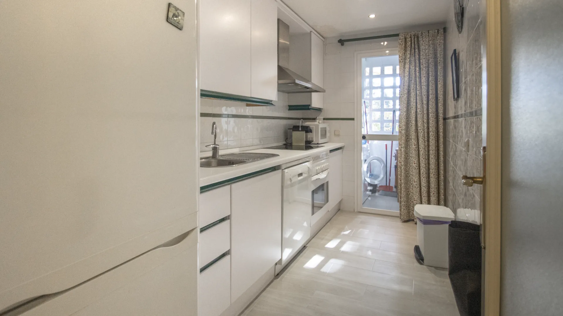 For sale 2 bedrooms apartment in Hacienda Nagüeles I