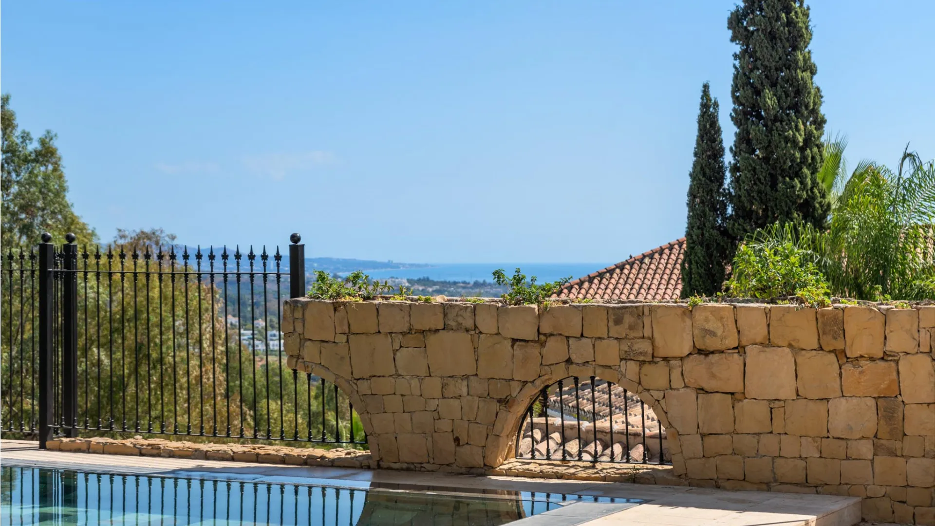 El Herrojo, villa en venta