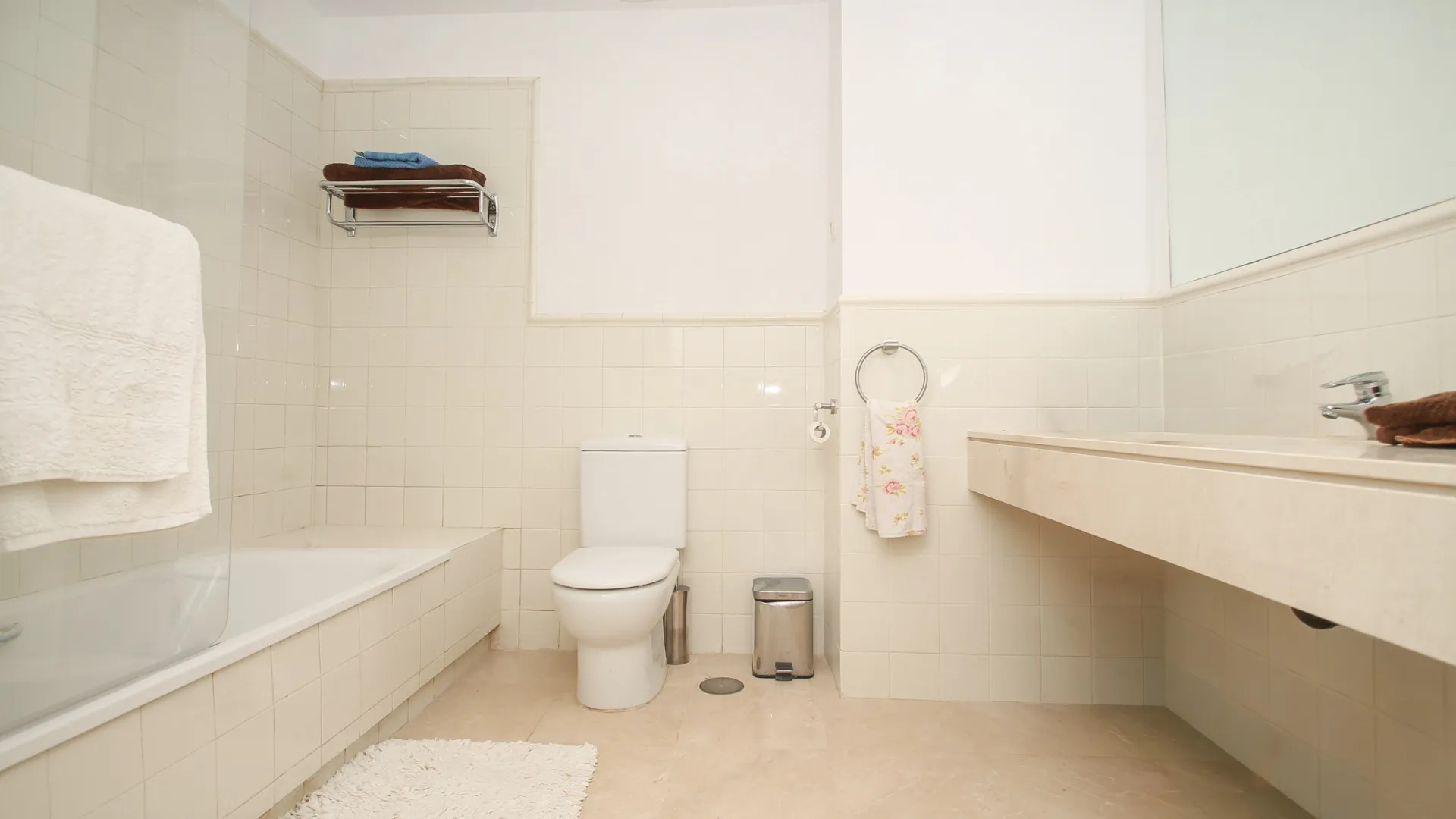 For sale Zahara de Istan town house with 3 bedrooms