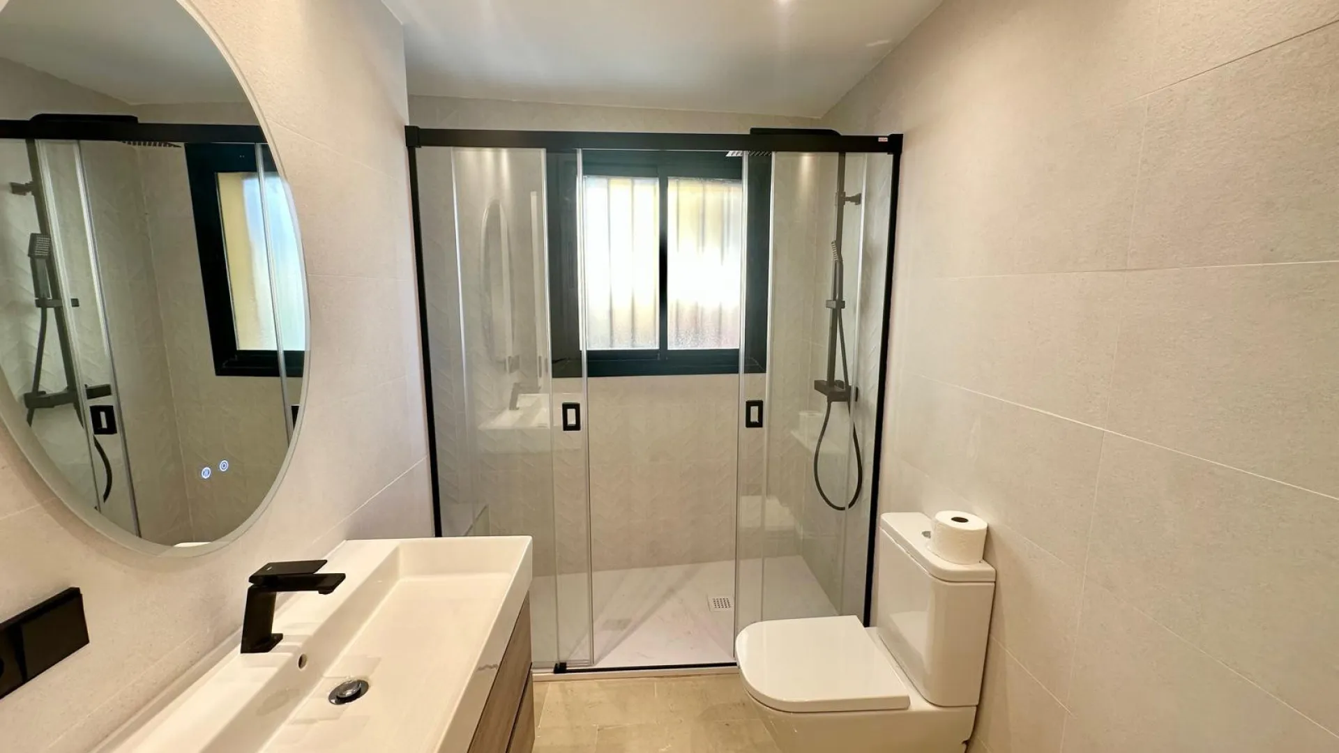 For sale San Pedro de Alcantara apartment with 2 bedrooms