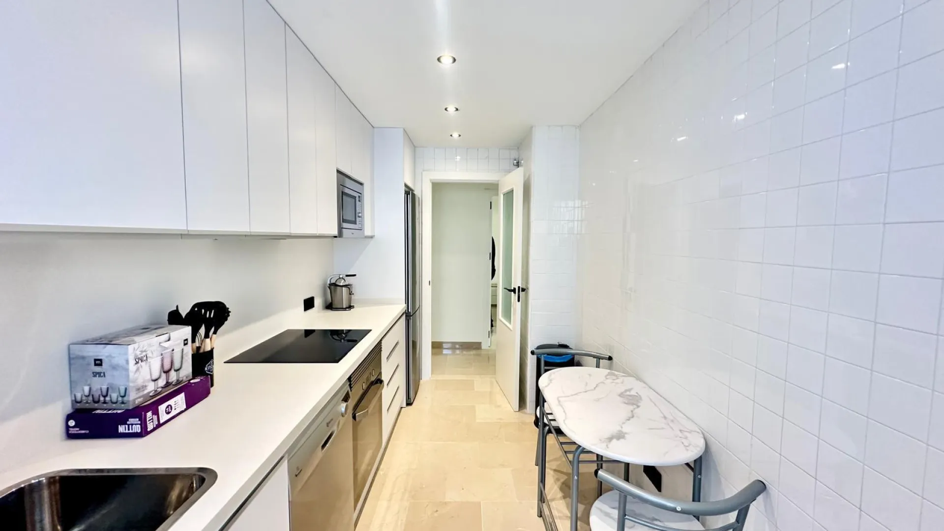 For sale San Pedro de Alcantara apartment with 2 bedrooms