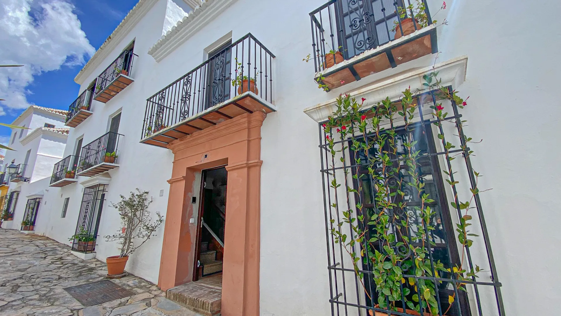4 bedrooms Marbella Golden Mile town house for sale