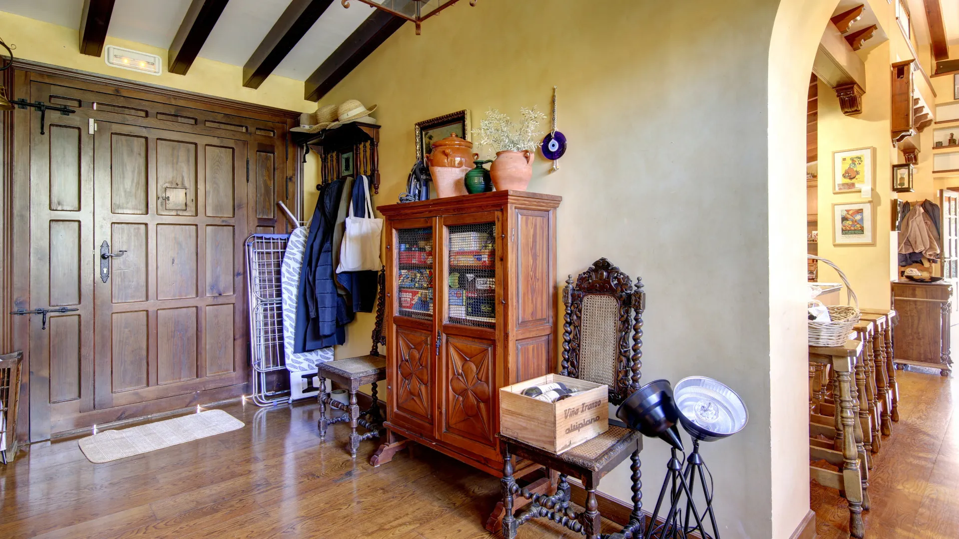 Finca en venta de 5 dormitorios en Ojen