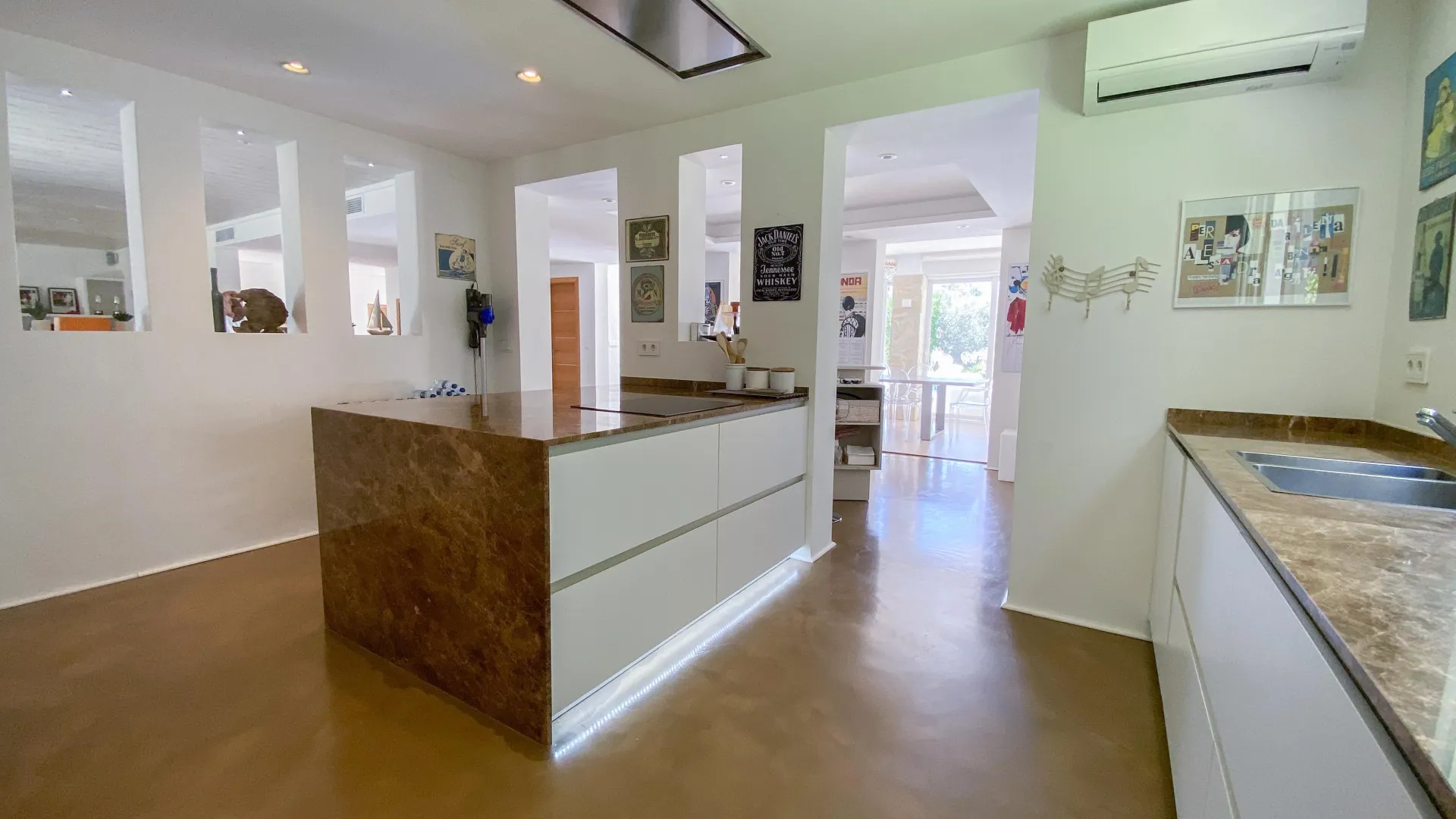 For sale 5 bedrooms villa in Nueva Andalucia