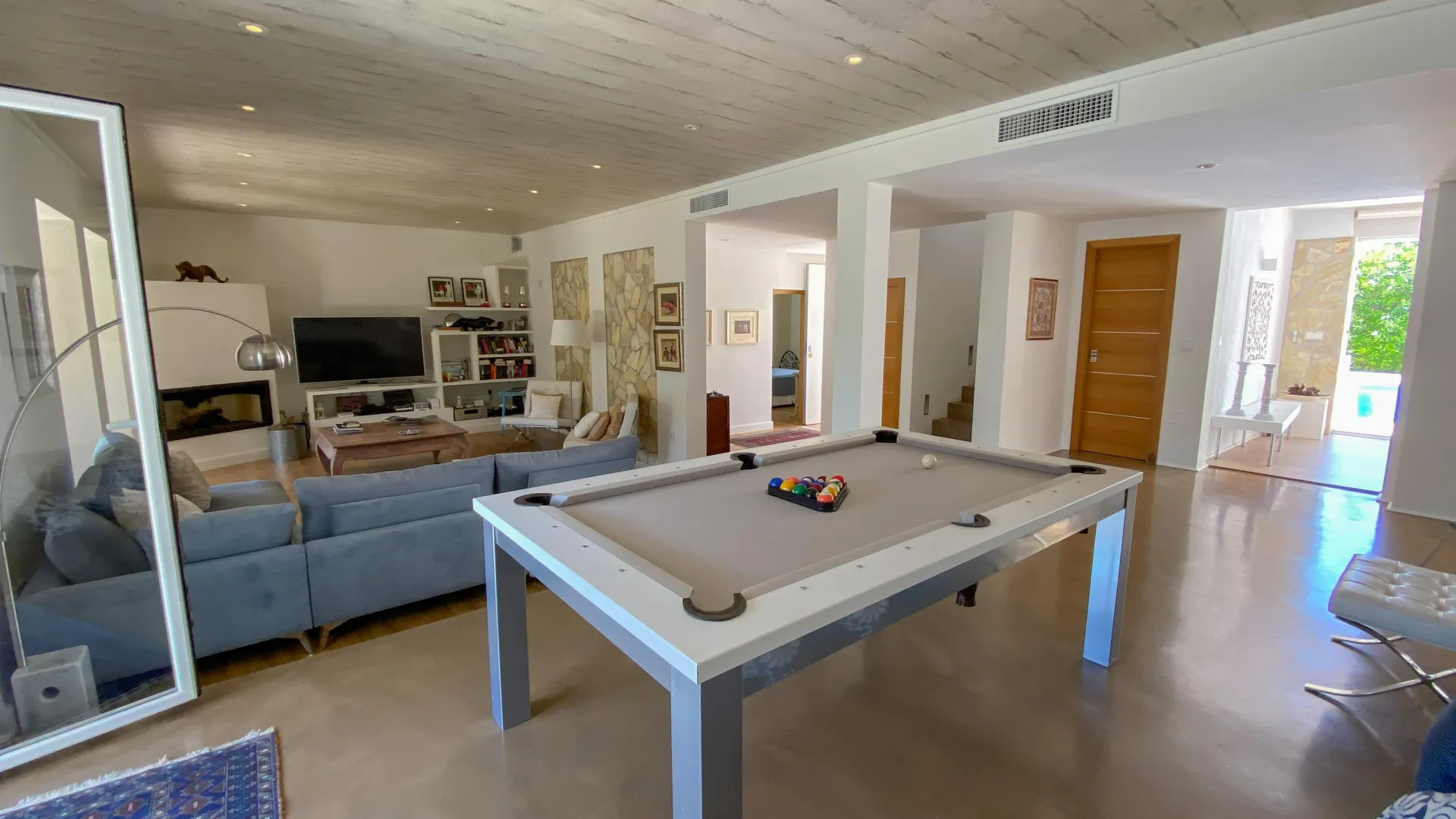 For sale 5 bedrooms villa in Nueva Andalucia