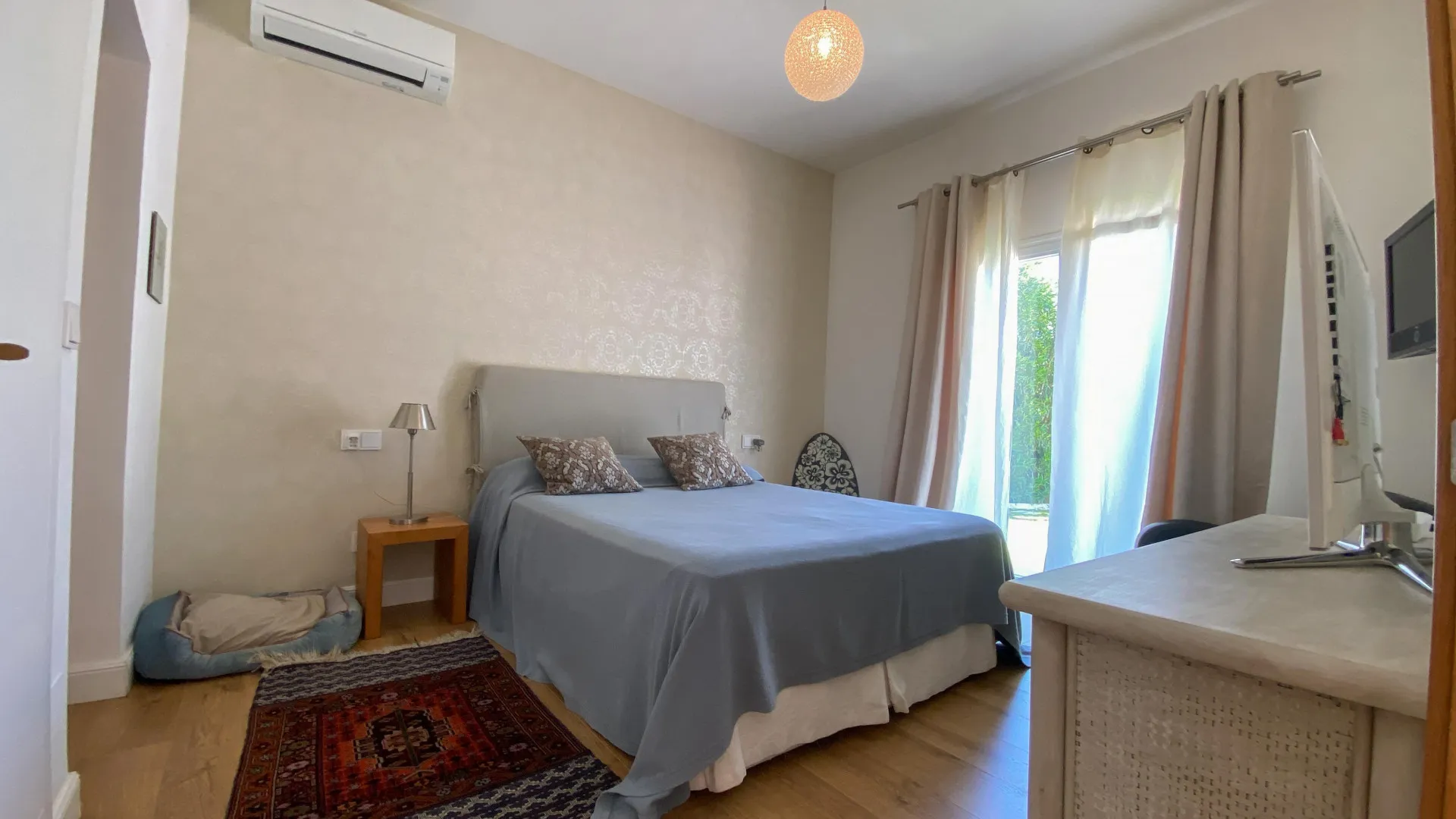 For sale 5 bedrooms villa in Nueva Andalucia