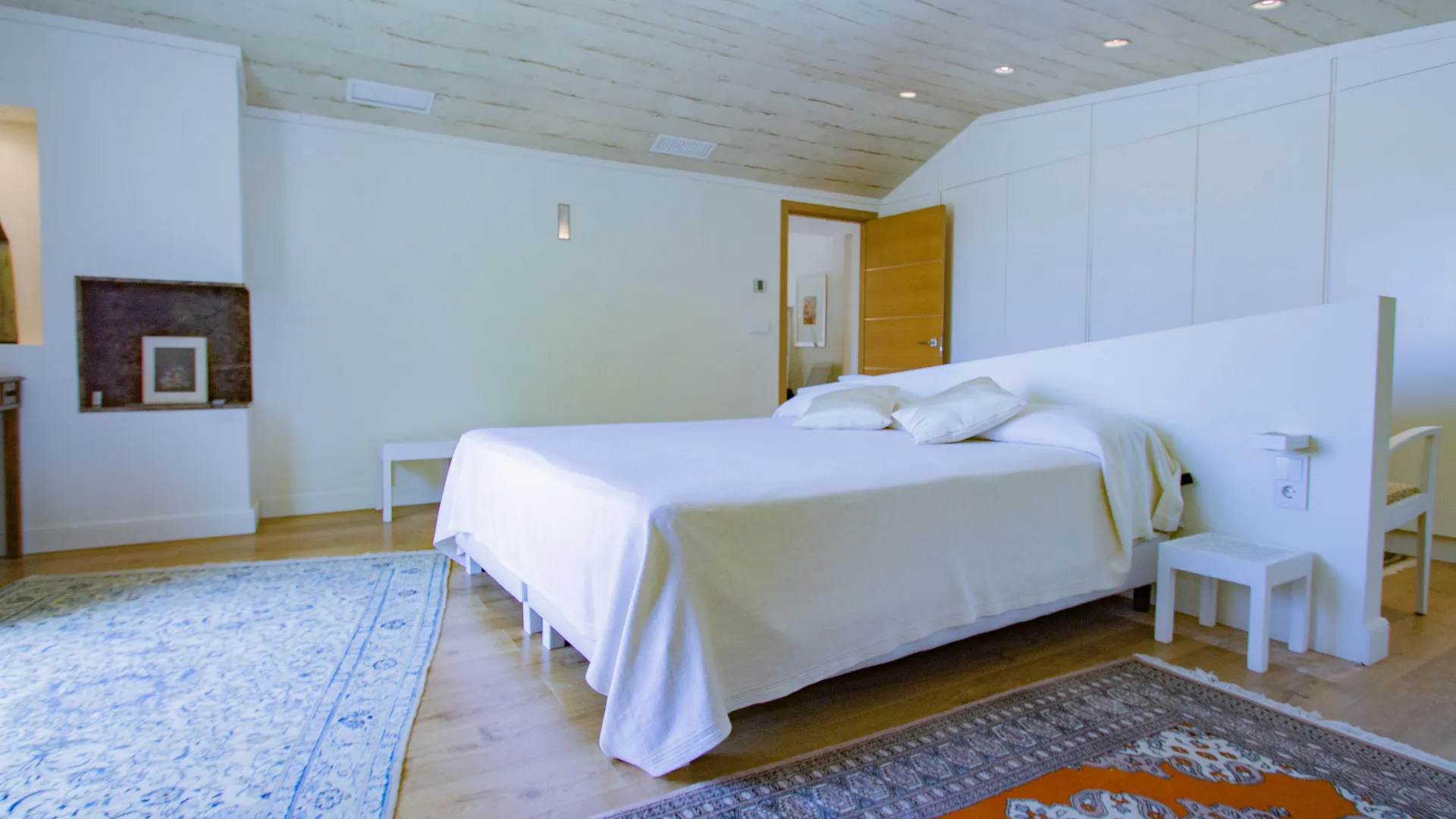 For sale 5 bedrooms villa in Nueva Andalucia