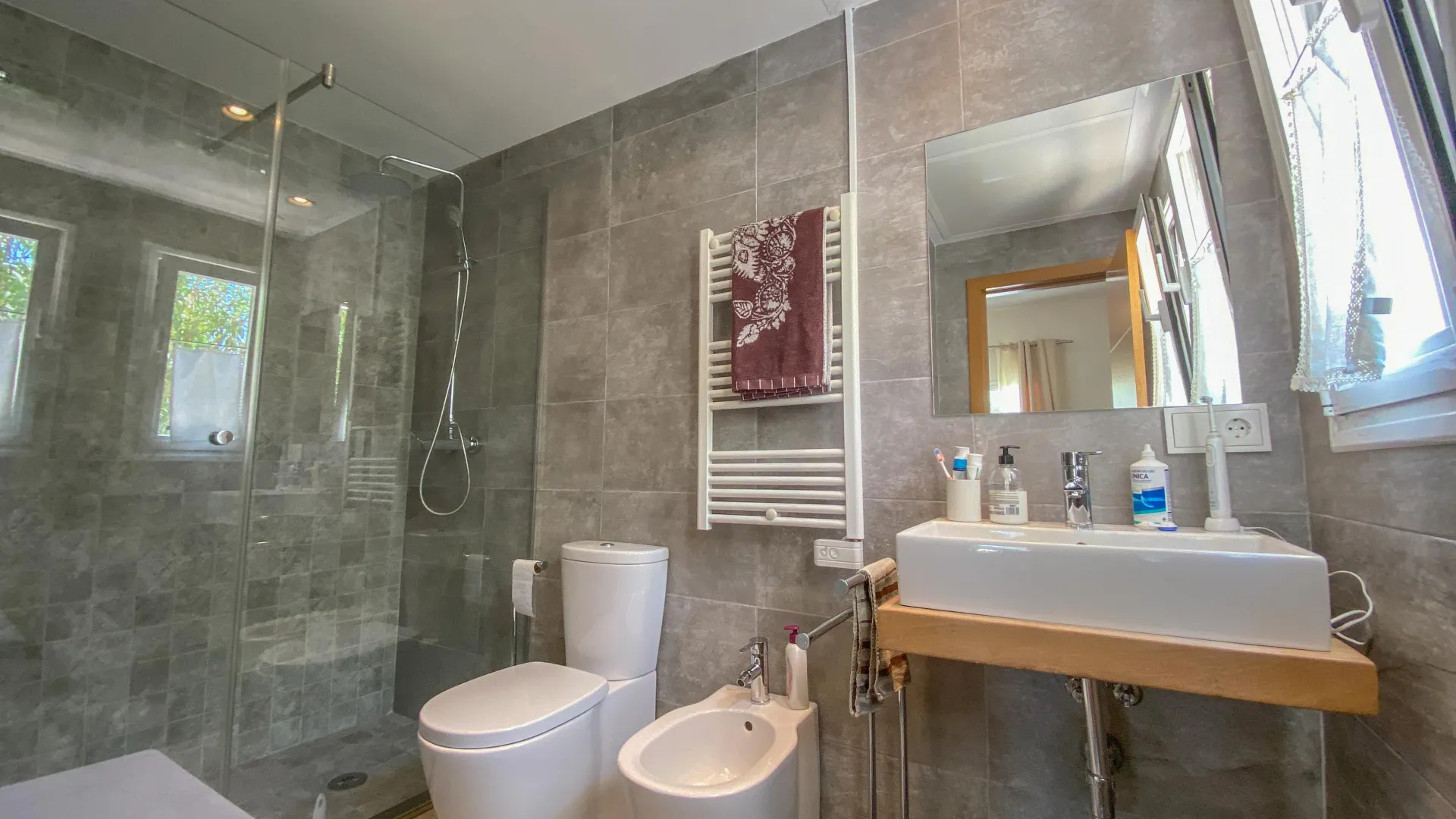 For sale 5 bedrooms villa in Nueva Andalucia