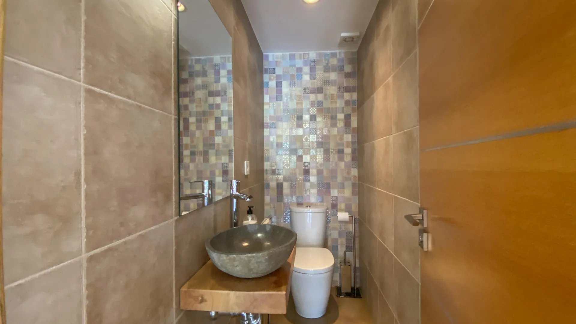 For sale 5 bedrooms villa in Nueva Andalucia