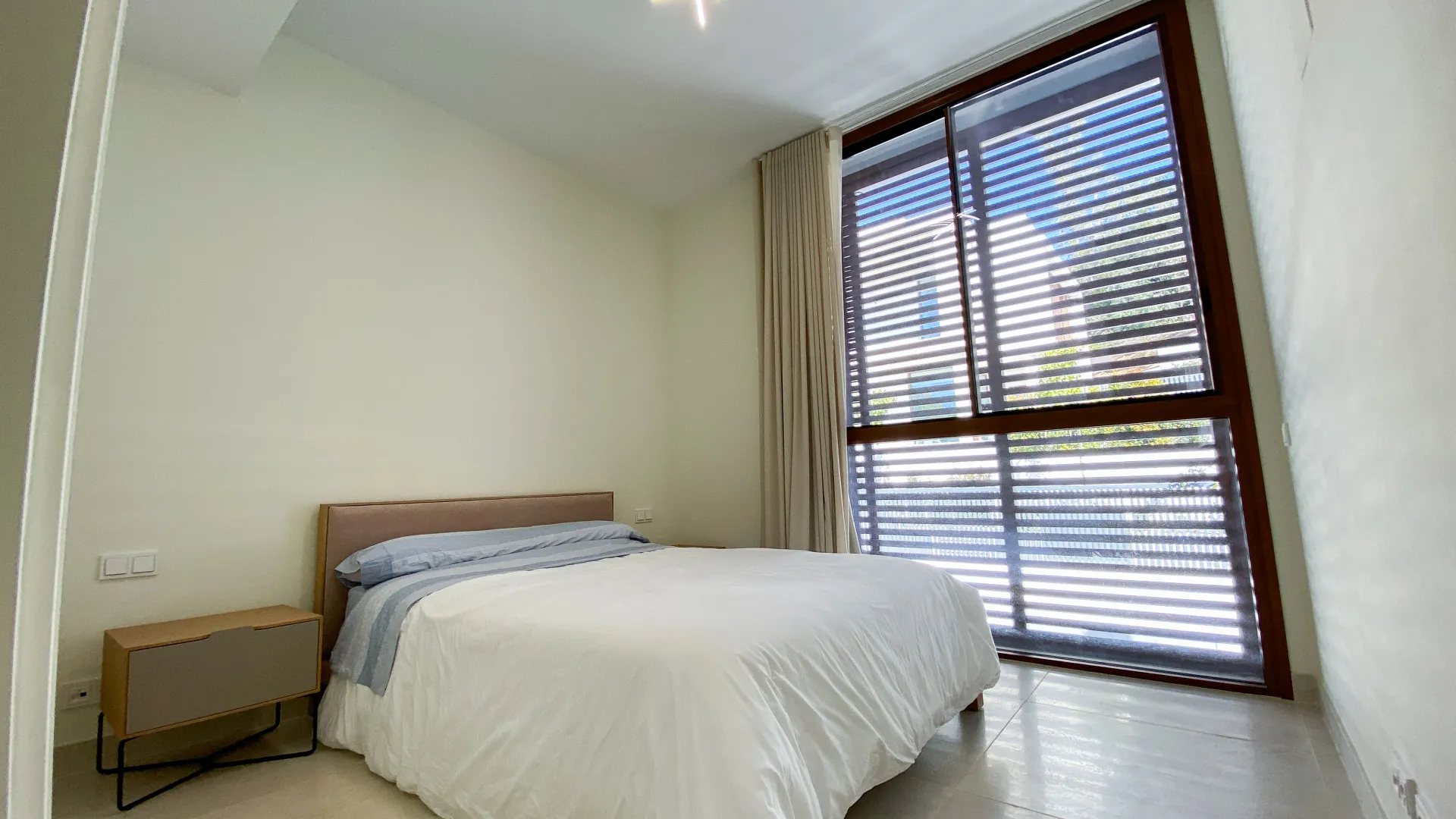 For sale semi detached villa in Marbella Golden Mile