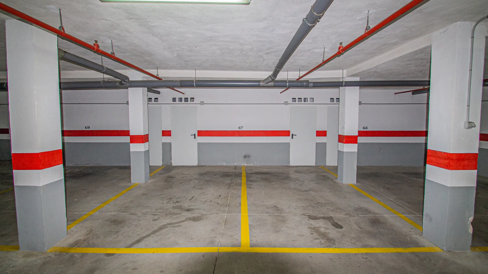 For sale Nueva Andalucia 2 bedrooms ground floor apartment