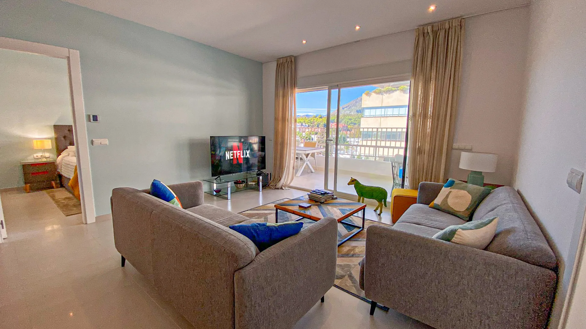 Marbella Golden Mile, Ático con 2 dormitorios en venta