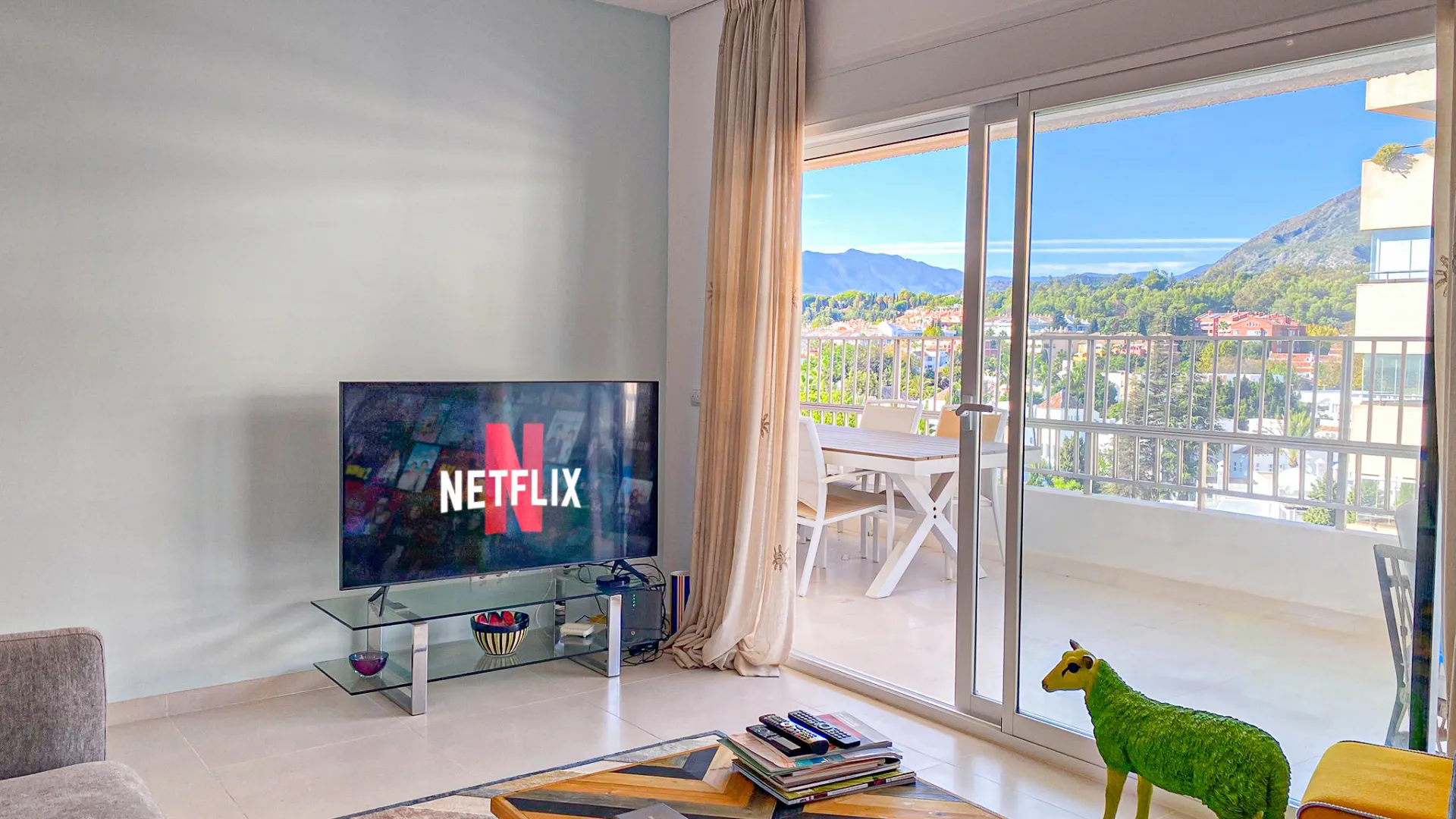 Marbella Golden Mile, Ático con 2 dormitorios en venta