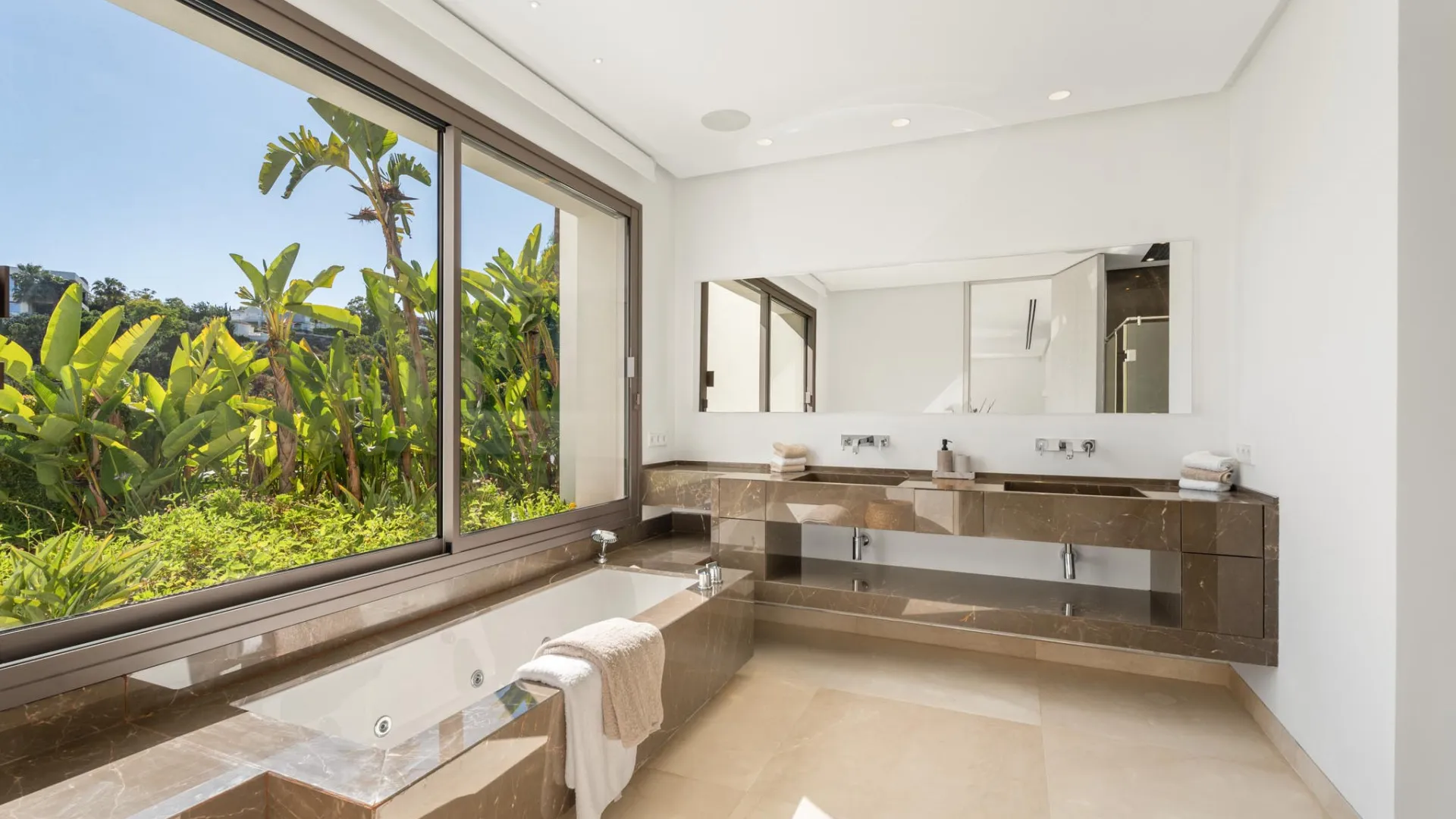 Se vende villa en La Quinta