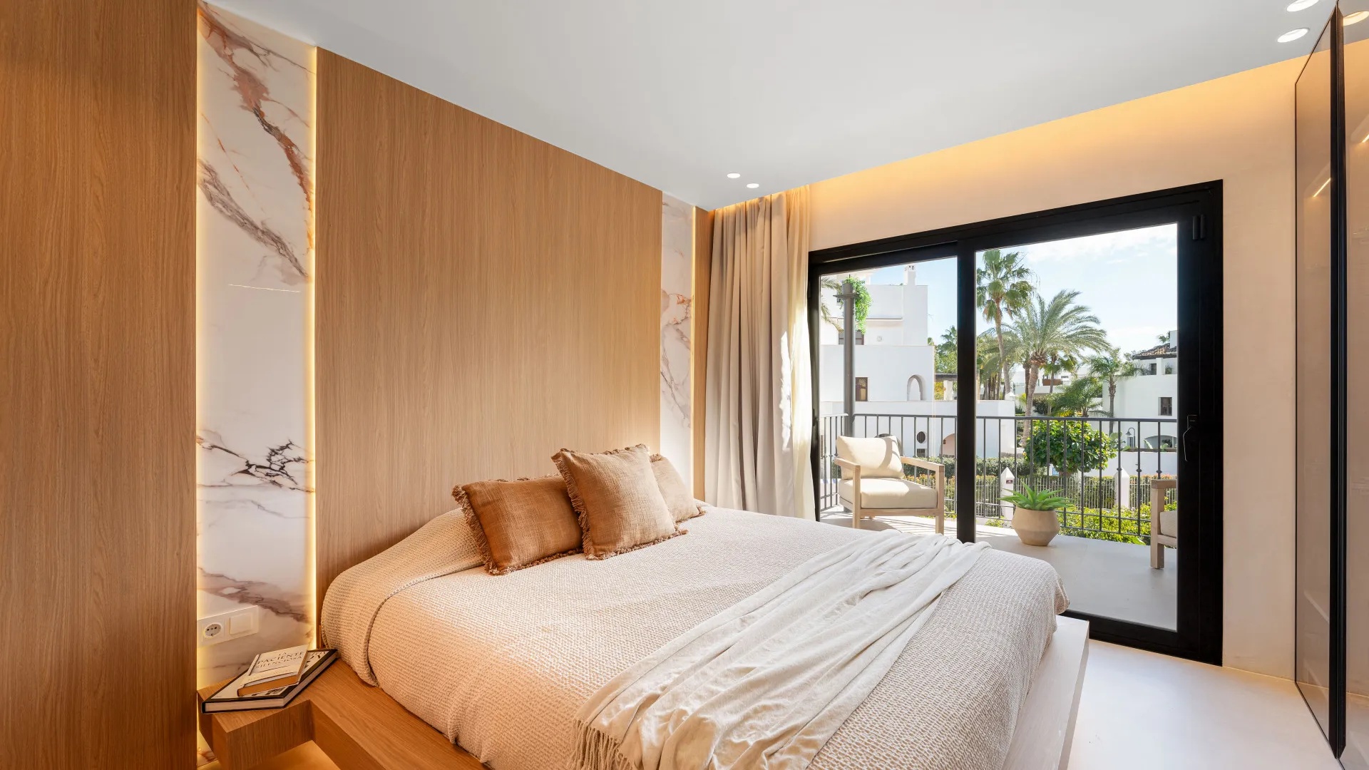 Town house in Azalea Beach for sale