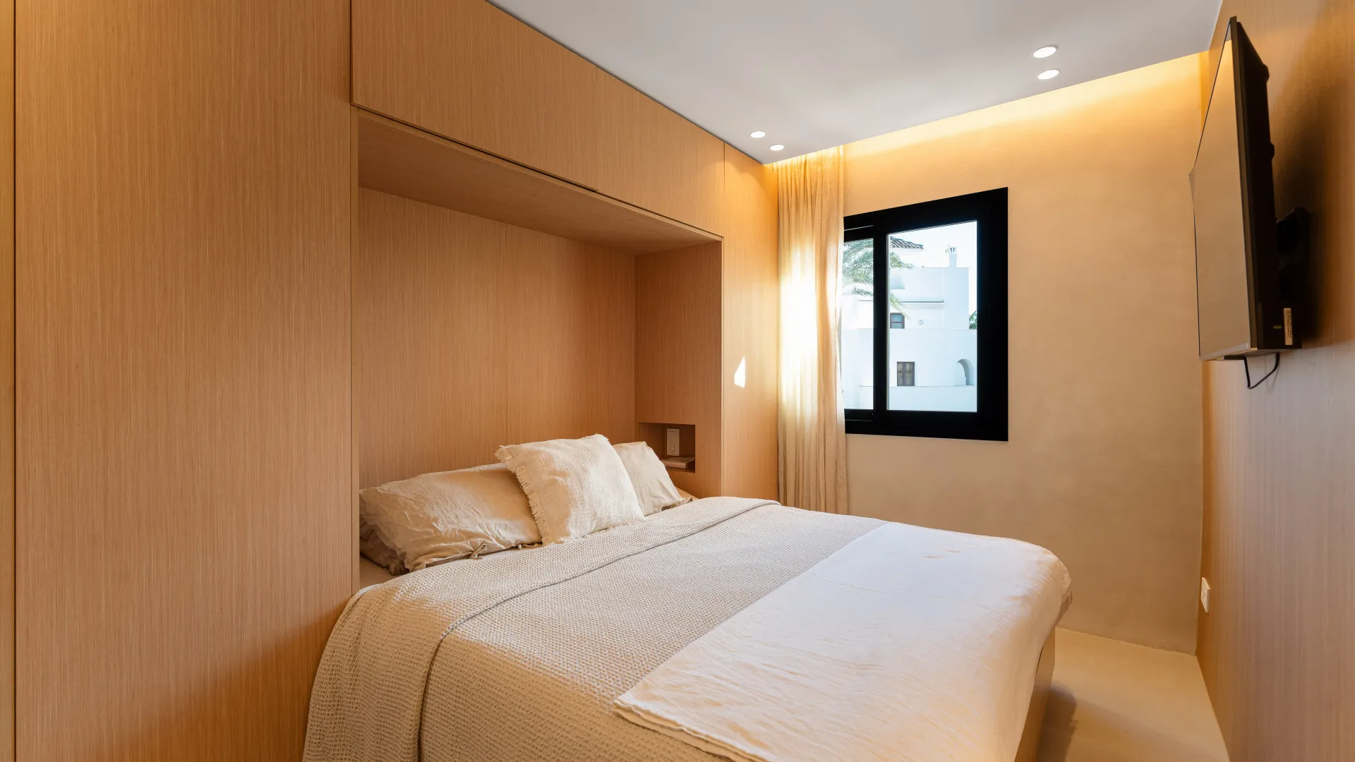 Town house in Azalea Beach for sale