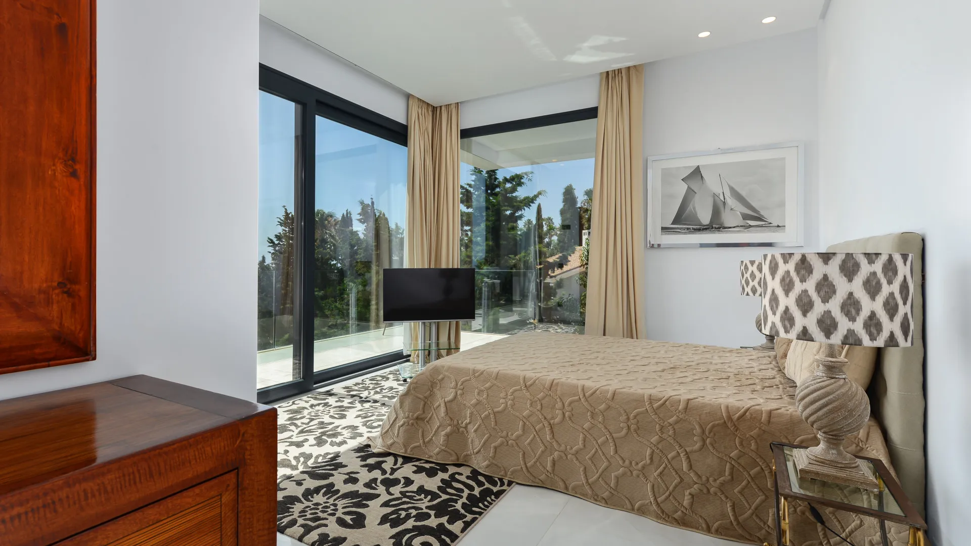 Manilva, villa a la venta de 5 dormitorios