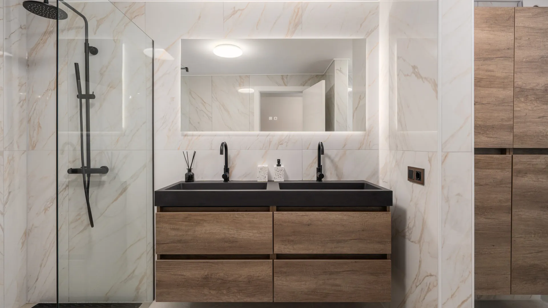 Comprar villa en Altos del Rodeo