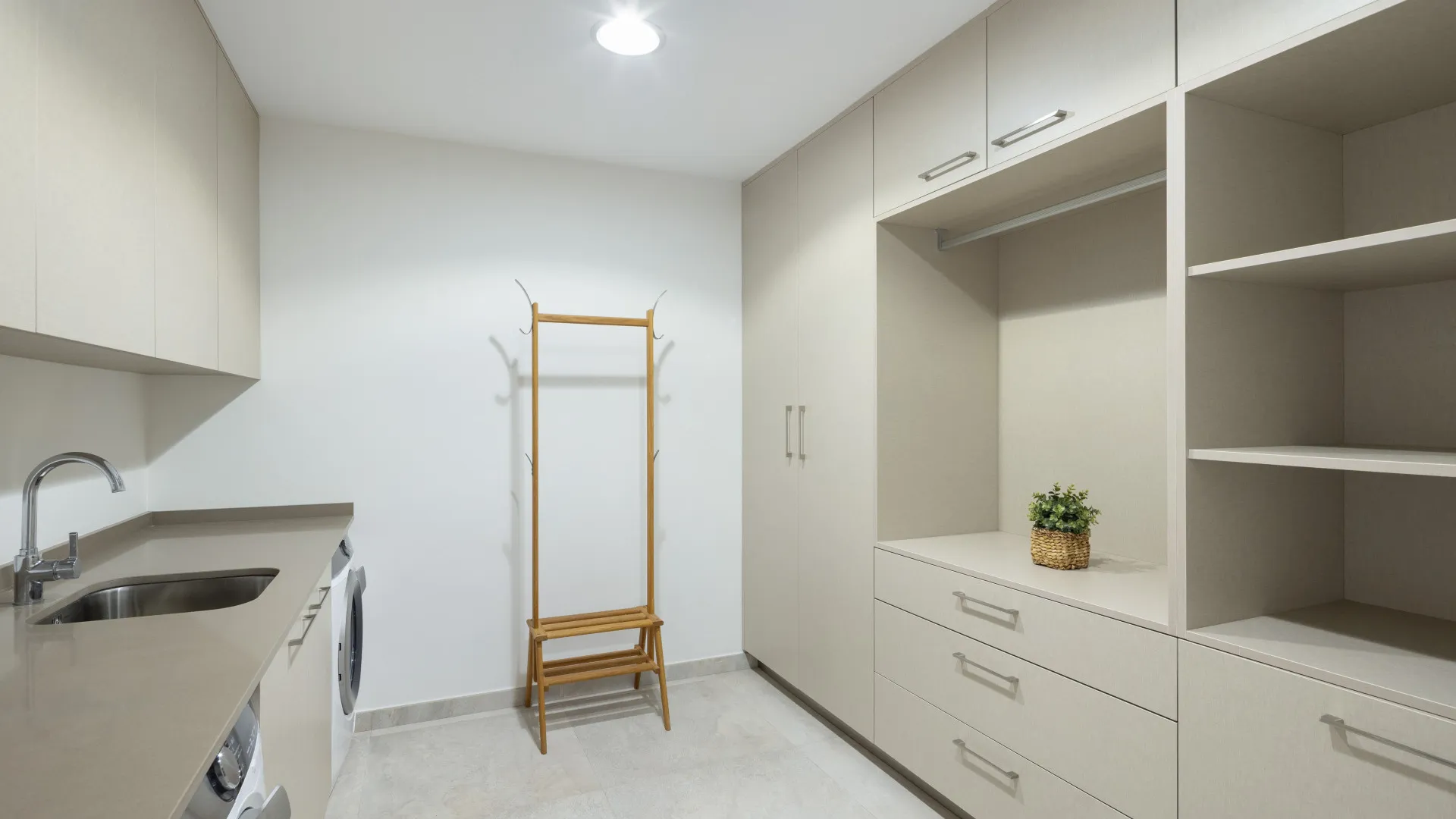 Villa de 5 dormitorios en venta en Nueva Andalucia
