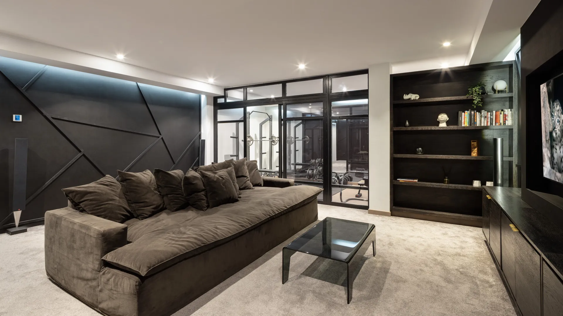 Villa de 5 dormitorios en venta en Nueva Andalucia