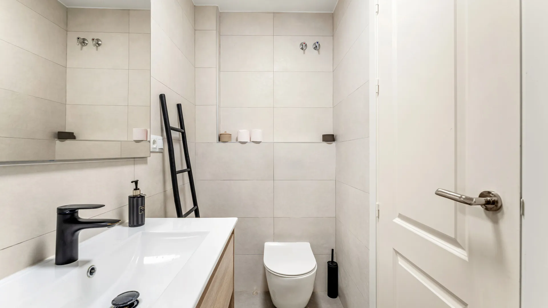 Apartment for sale in San Pedro de Alcantara with 4 bedrooms