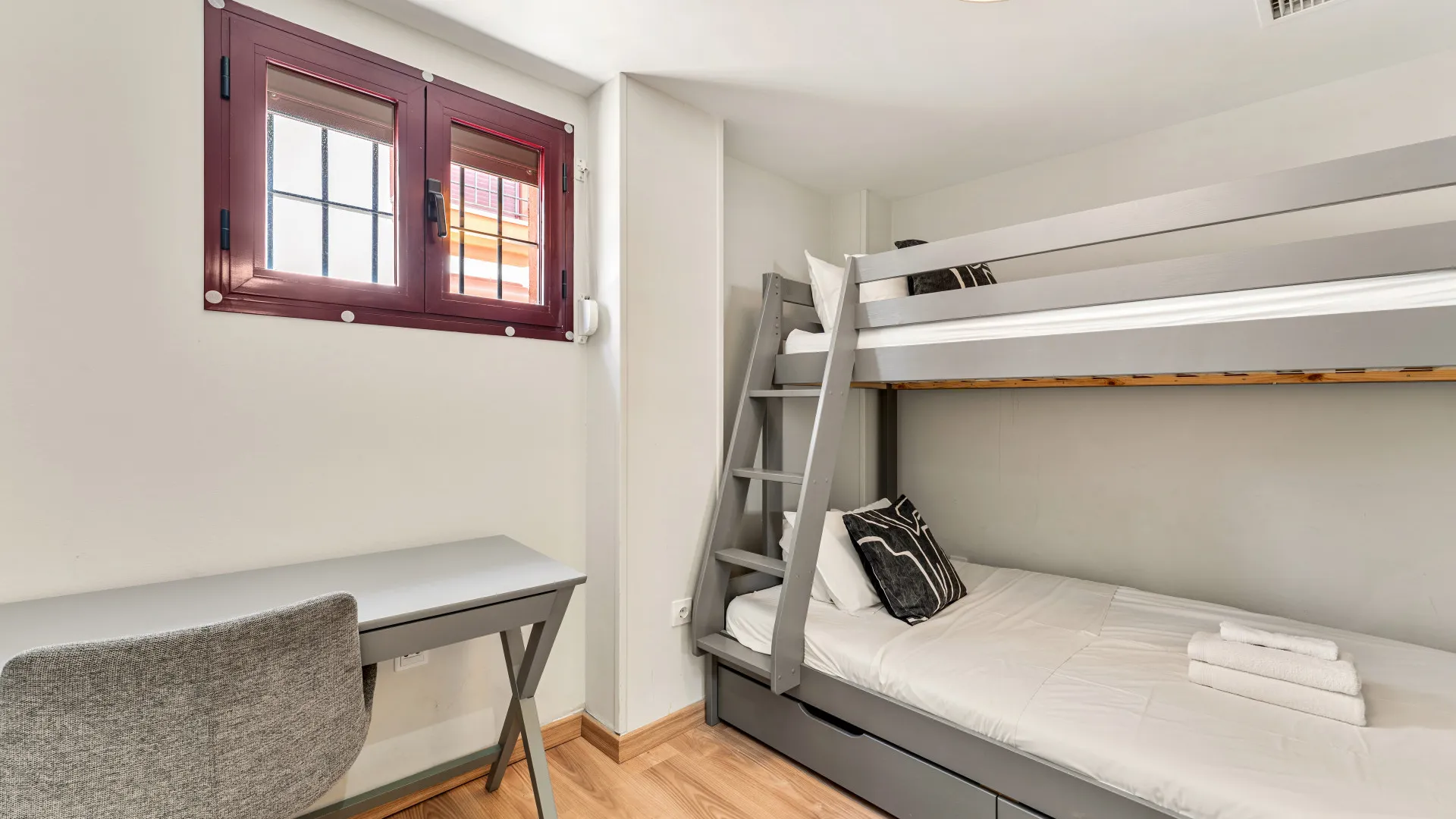 Apartment for sale in San Pedro de Alcantara with 4 bedrooms