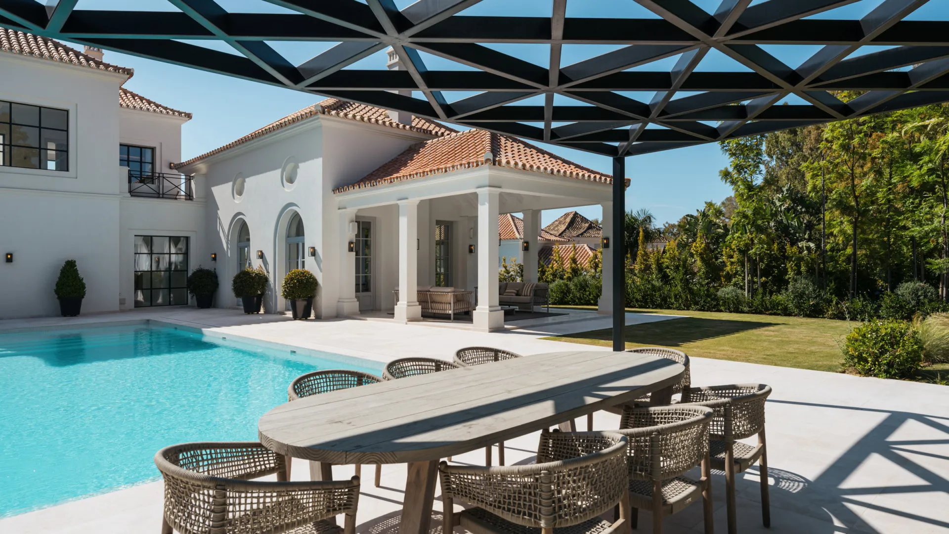 4 bedrooms Nueva Andalucia villa for sale