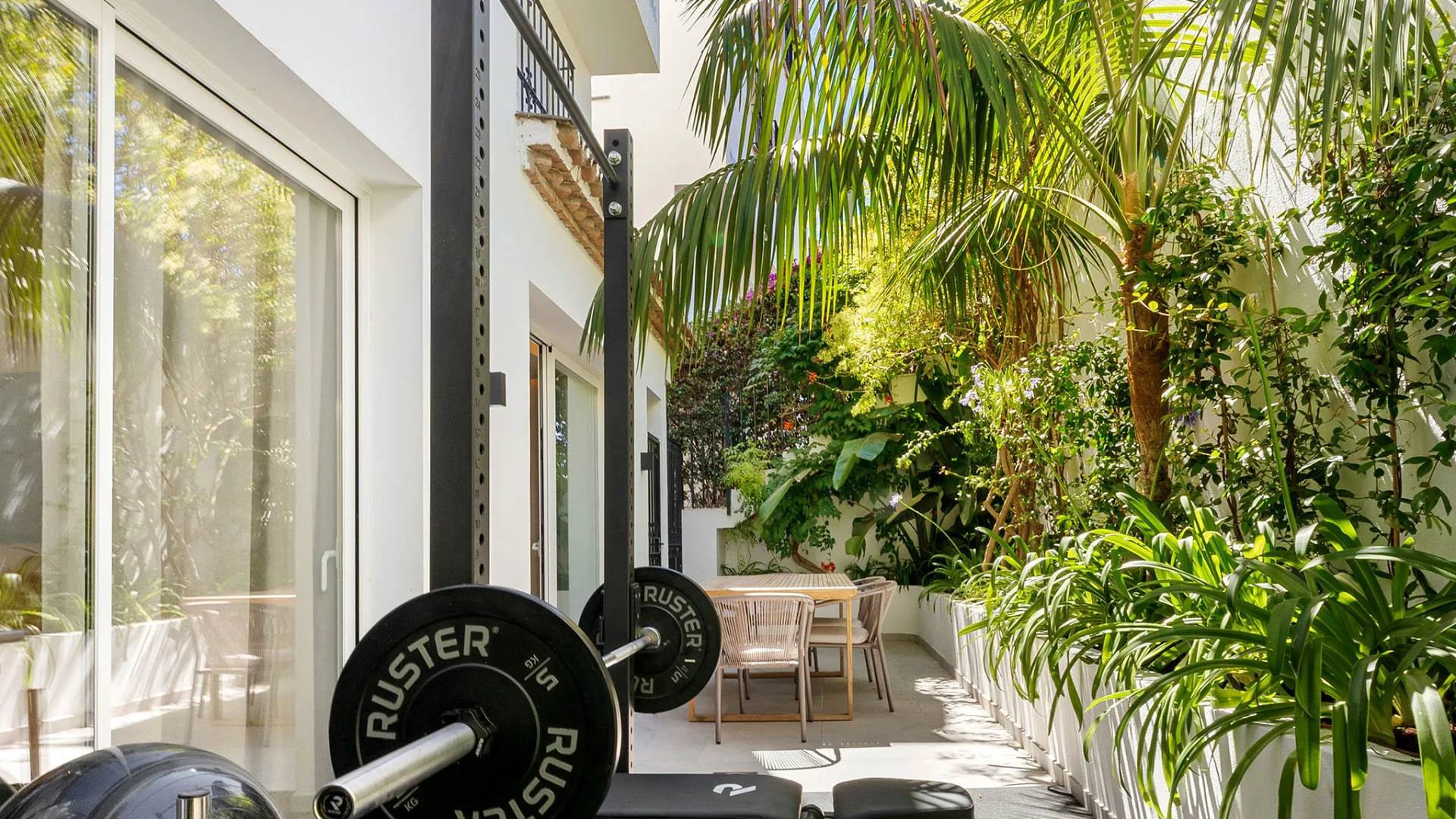 4 bedrooms Club Sierra town house for sale
