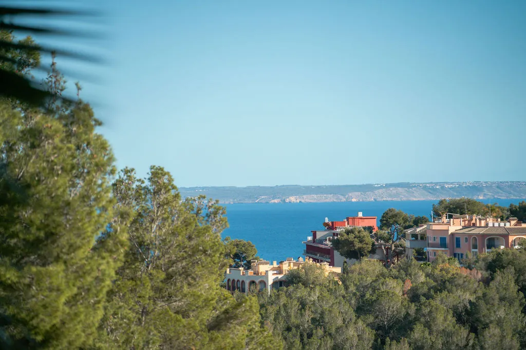 For sale apartment with 3 bedrooms in Bendinat