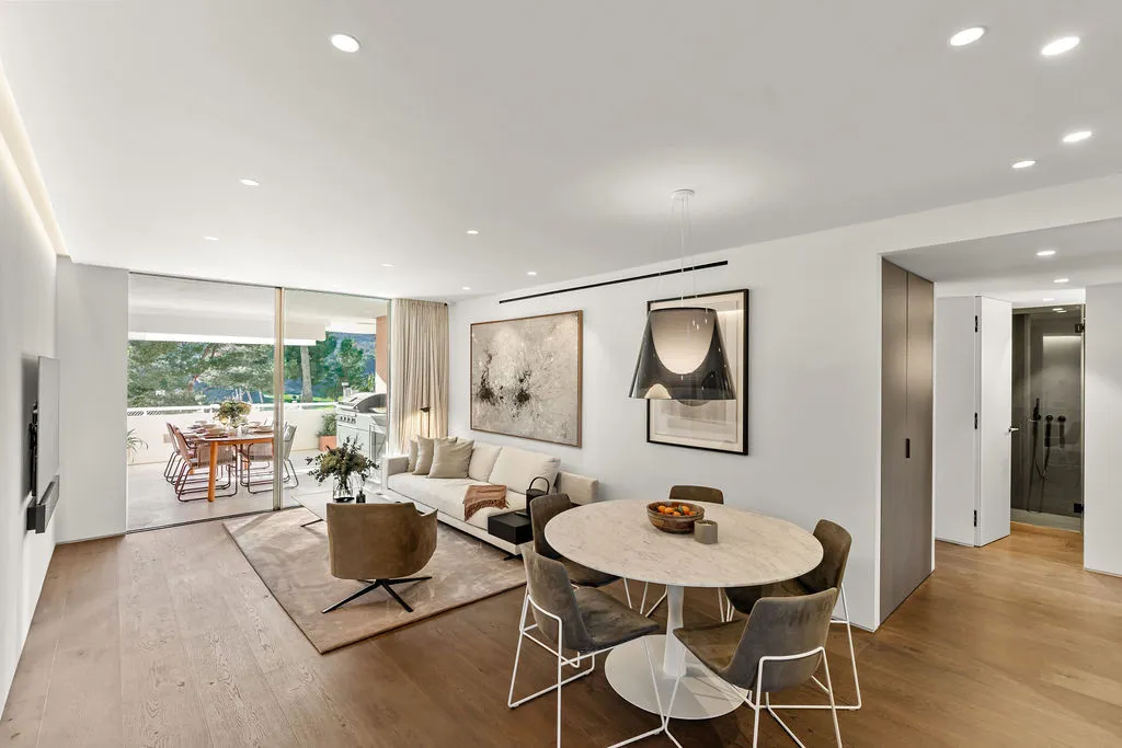 For sale apartment with 3 bedrooms in Bendinat