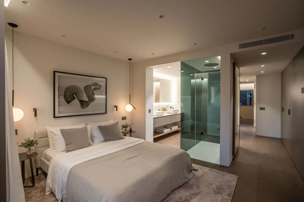 For sale apartment with 3 bedrooms in Bendinat