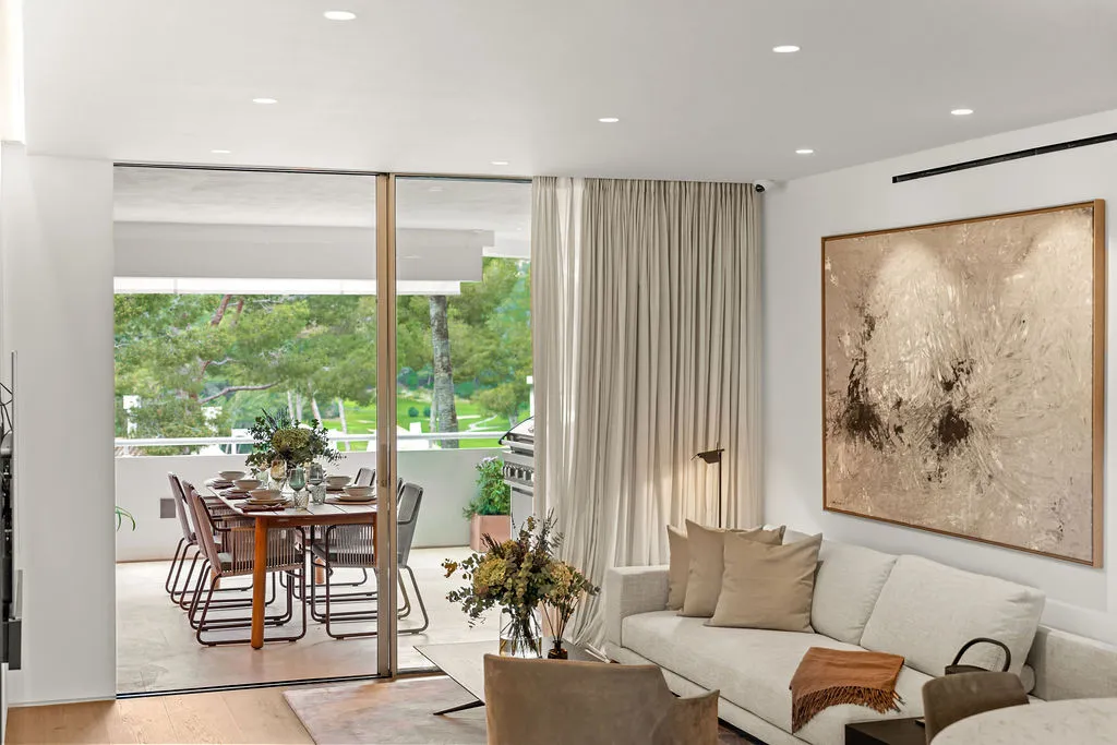 For sale apartment with 3 bedrooms in Bendinat