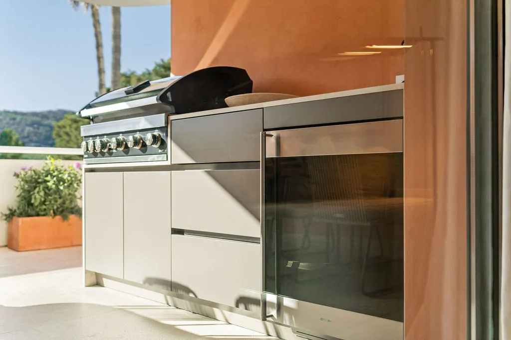 For sale apartment with 3 bedrooms in Bendinat