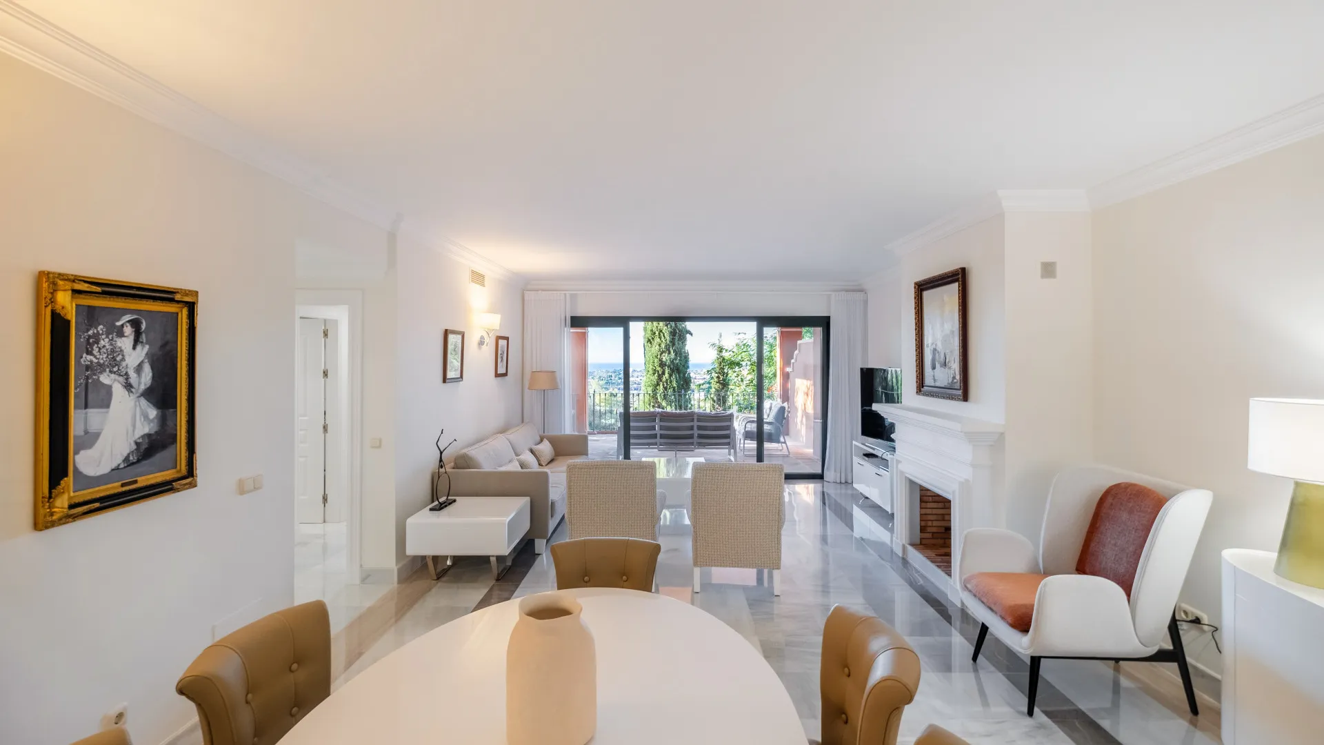 Monte Halcones, apartamento en venta con 3 dormitorios