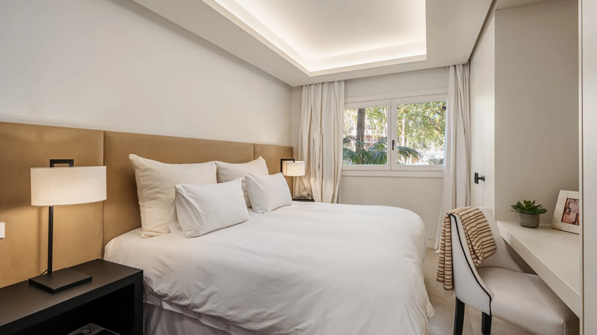 Se vende apartamento con 3 dormitorios en Puente Romano