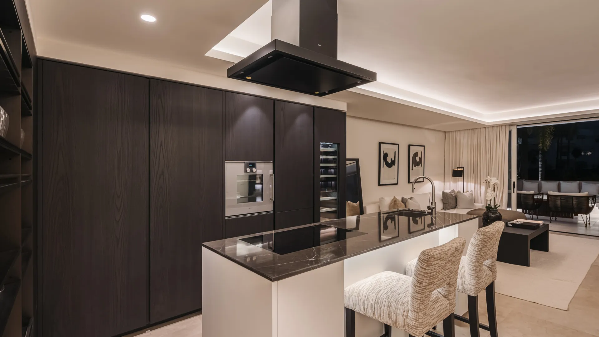 Se vende apartamento con 3 dormitorios en Puente Romano