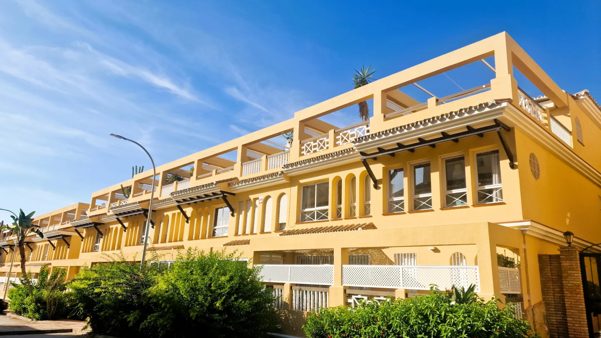 Buy Marbella East ground floor apartment