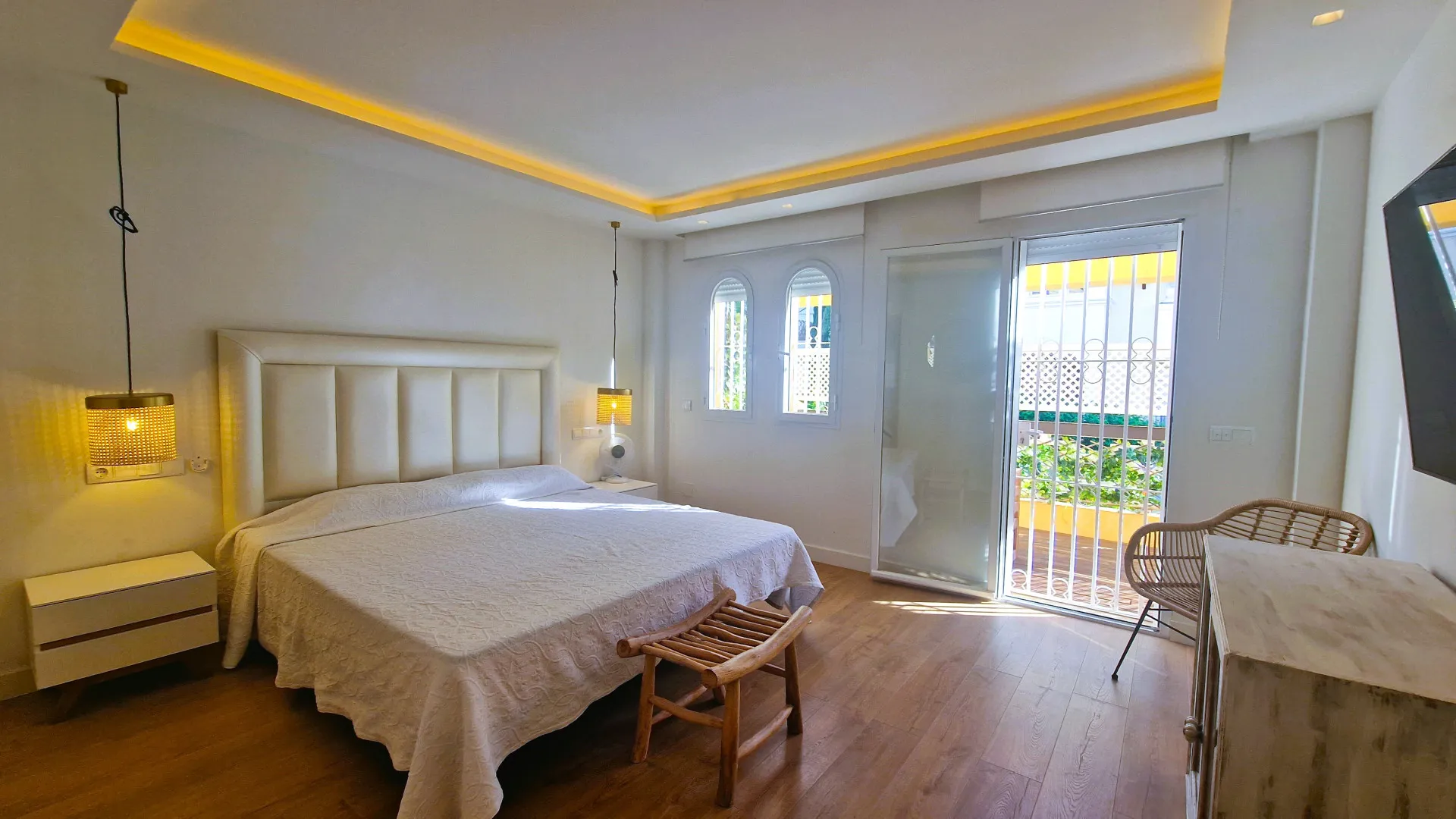 Buy Marbella East ground floor apartment