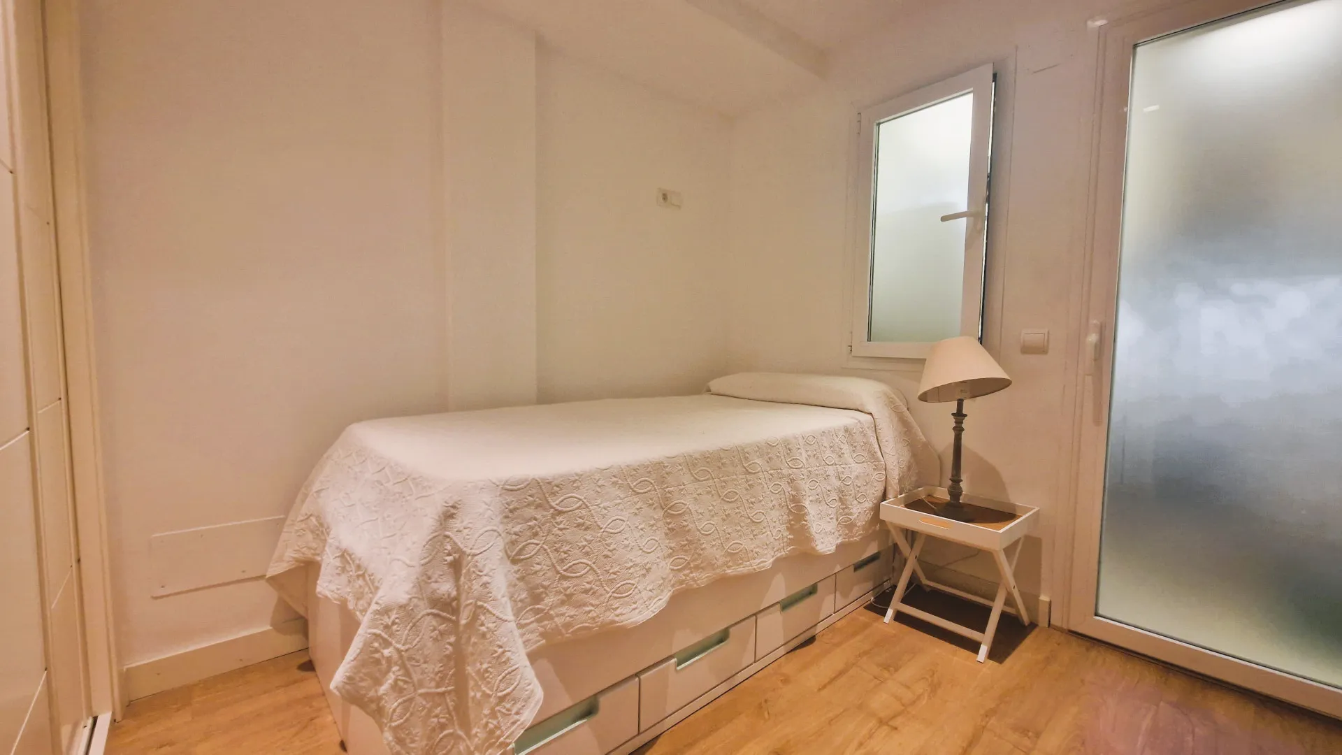 Buy Marbella East ground floor apartment