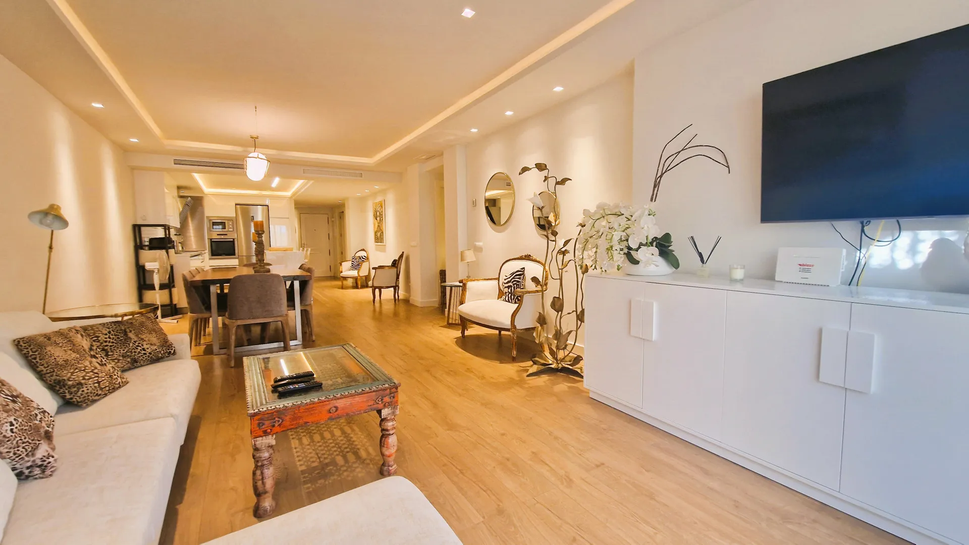 Buy Marbella East ground floor apartment