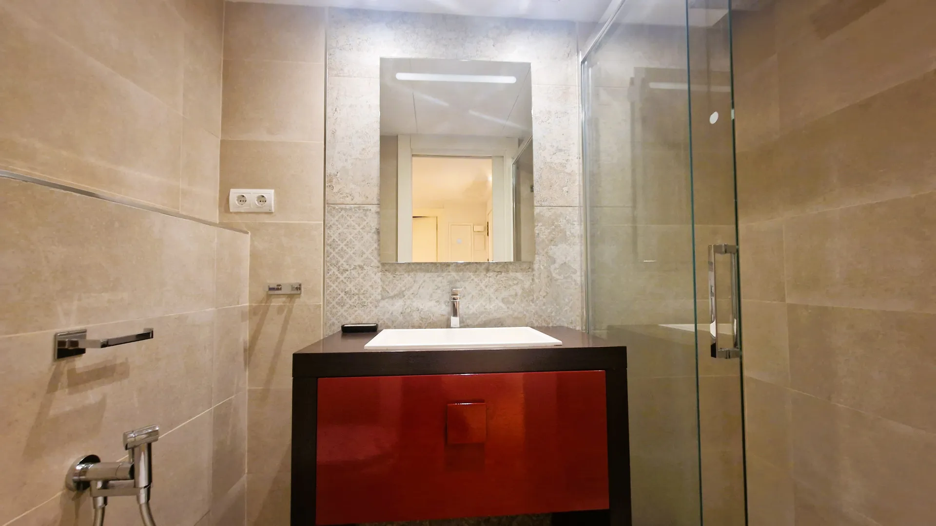 Buy Marbella East ground floor apartment