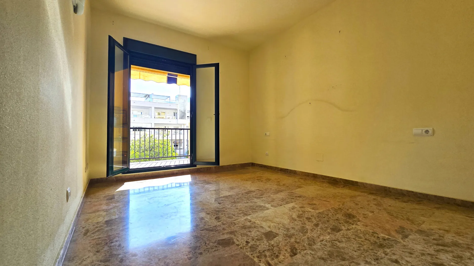 San Pedro Playa, apartamento en venta de 3 dormitorios