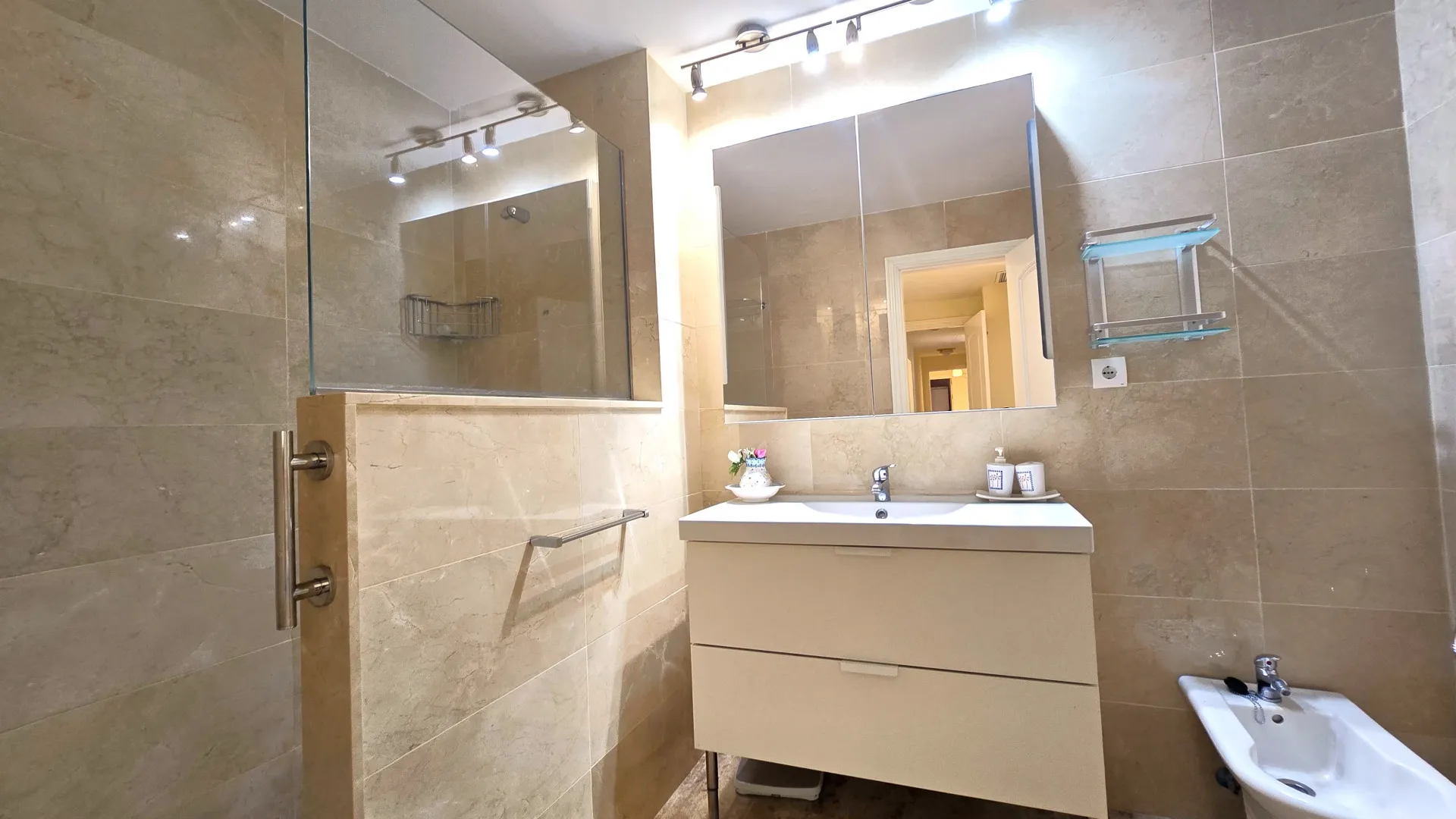 San Pedro Playa, apartamento en venta de 3 dormitorios