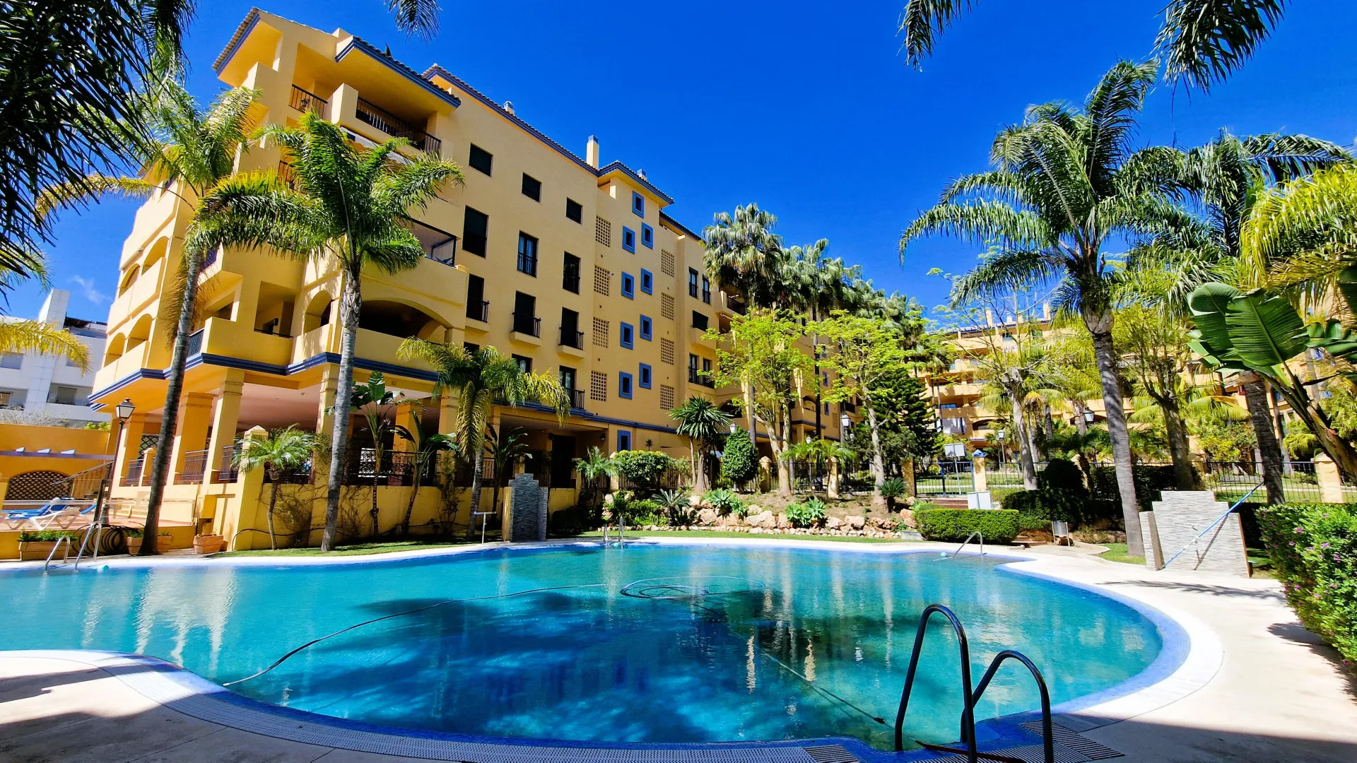 San Pedro Playa, apartamento en venta de 3 dormitorios