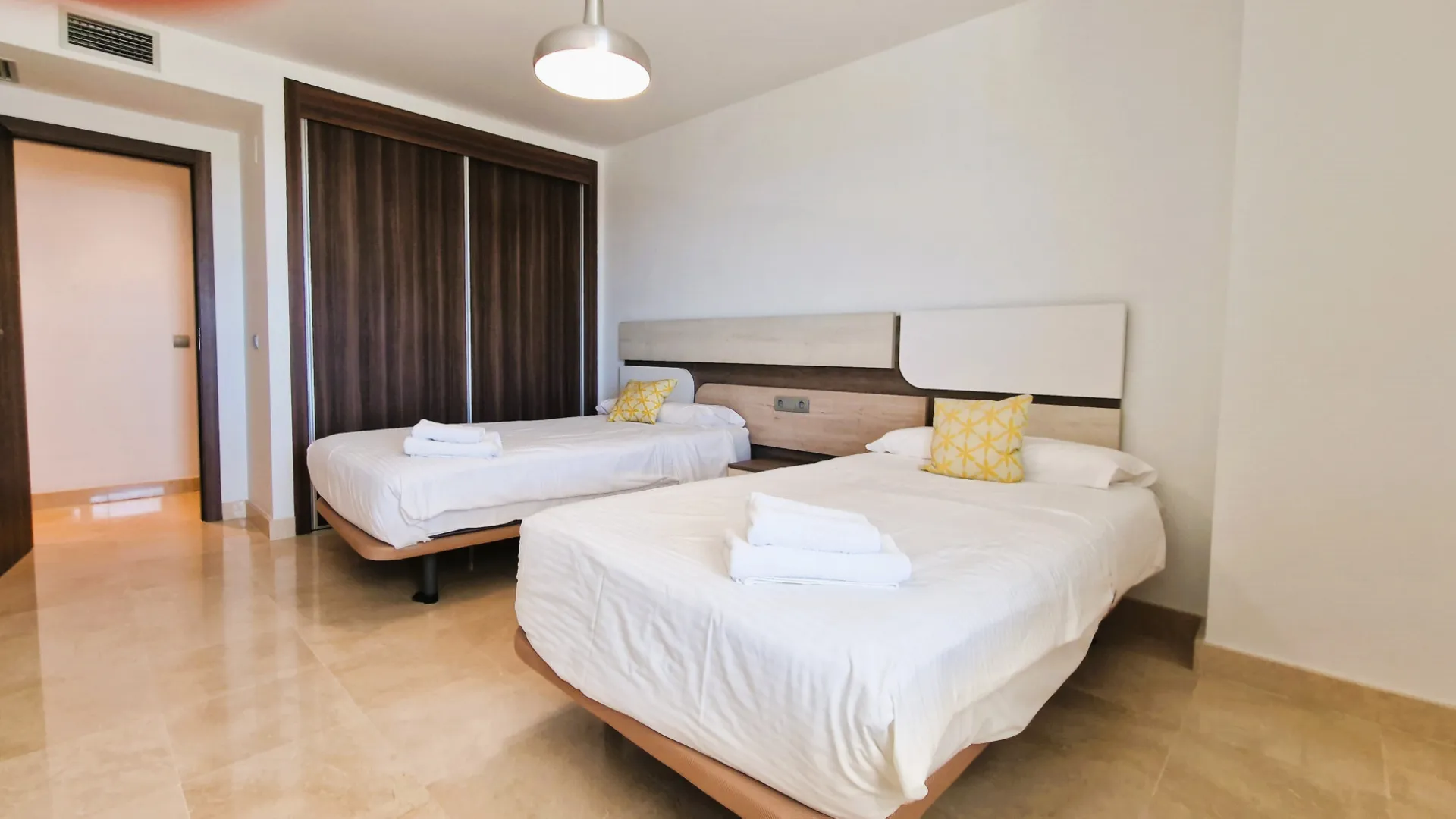 Buy 3 bedrooms duplex penthouse in Nueva Alcantara